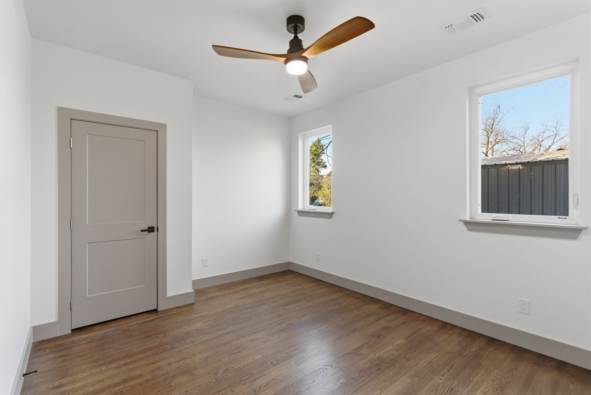 819 Dubois Street Denison TX 75020