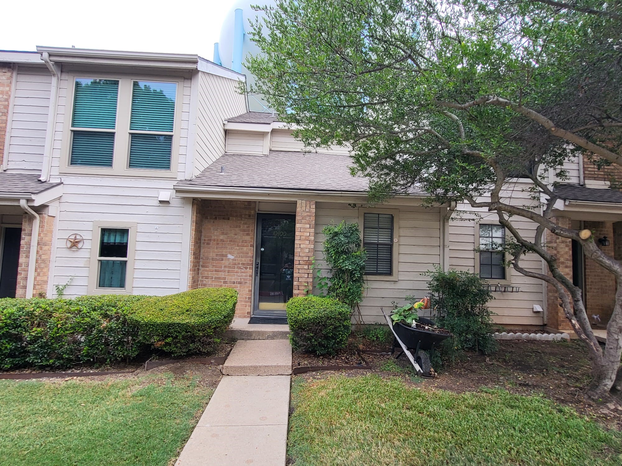 3635 Garden Brook Drive Farmers Branch TX 75234