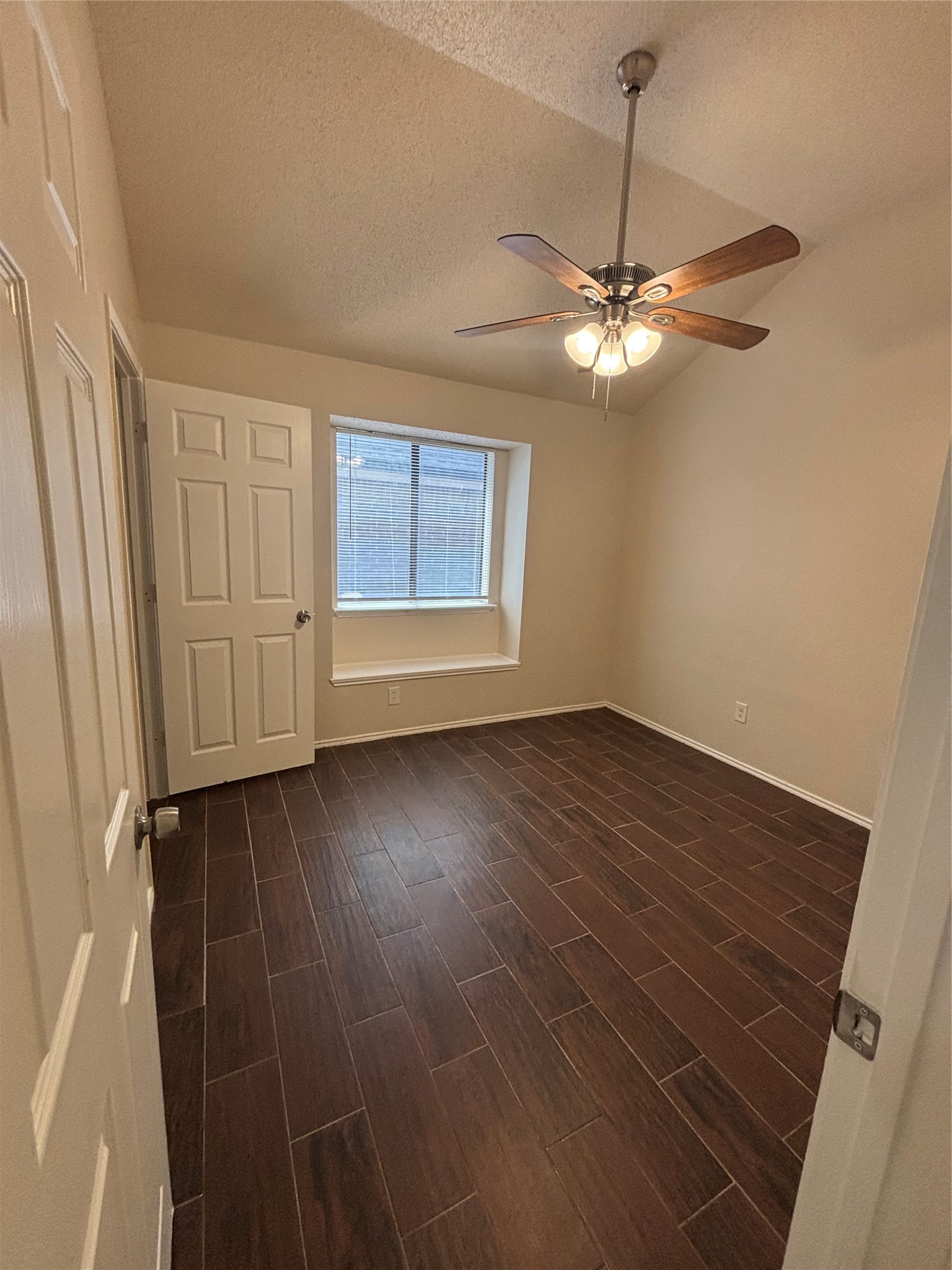 1615 Ariel Drive Mesquite TX 75181