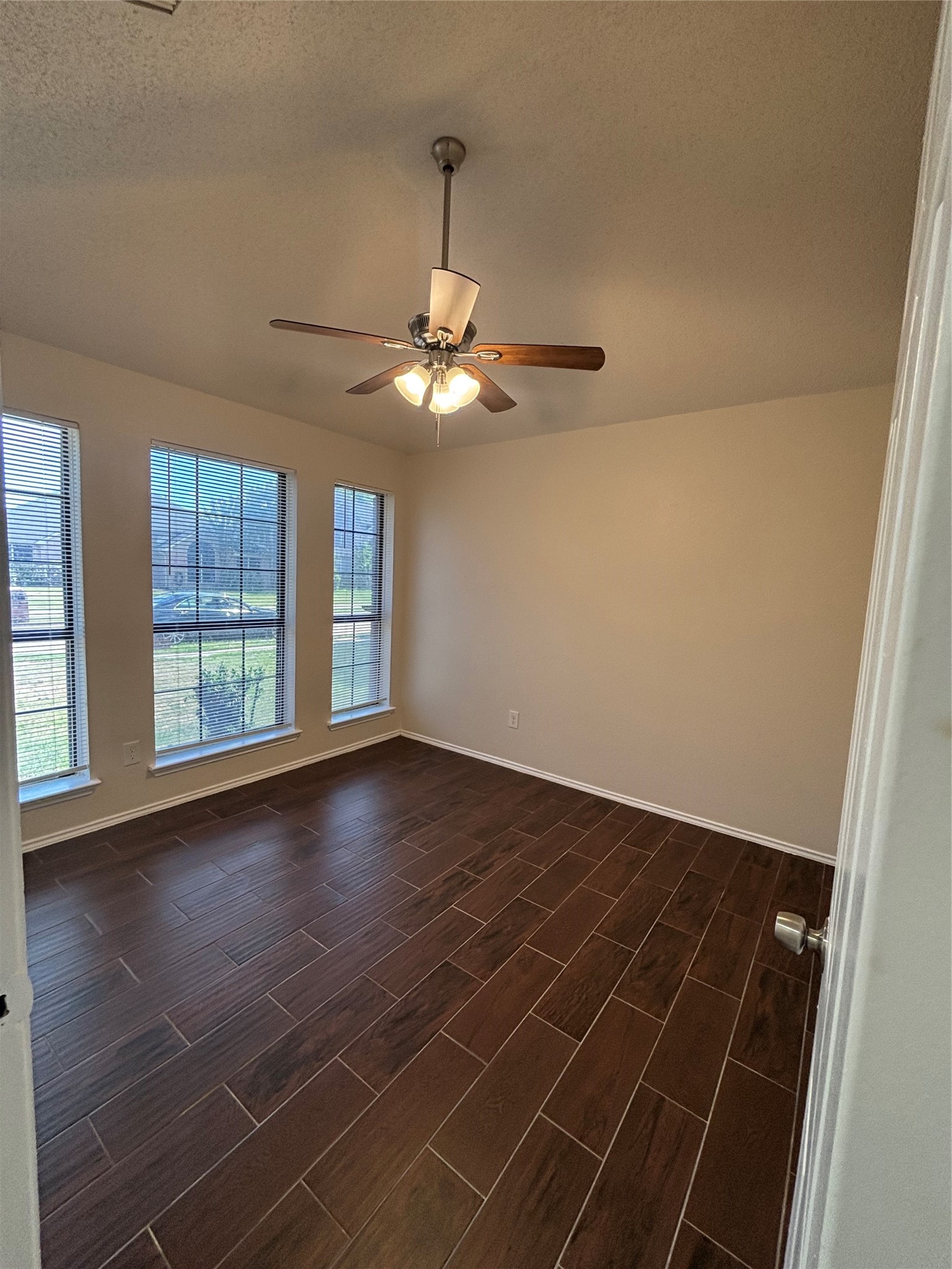 1615 Ariel Drive Mesquite TX 75181
