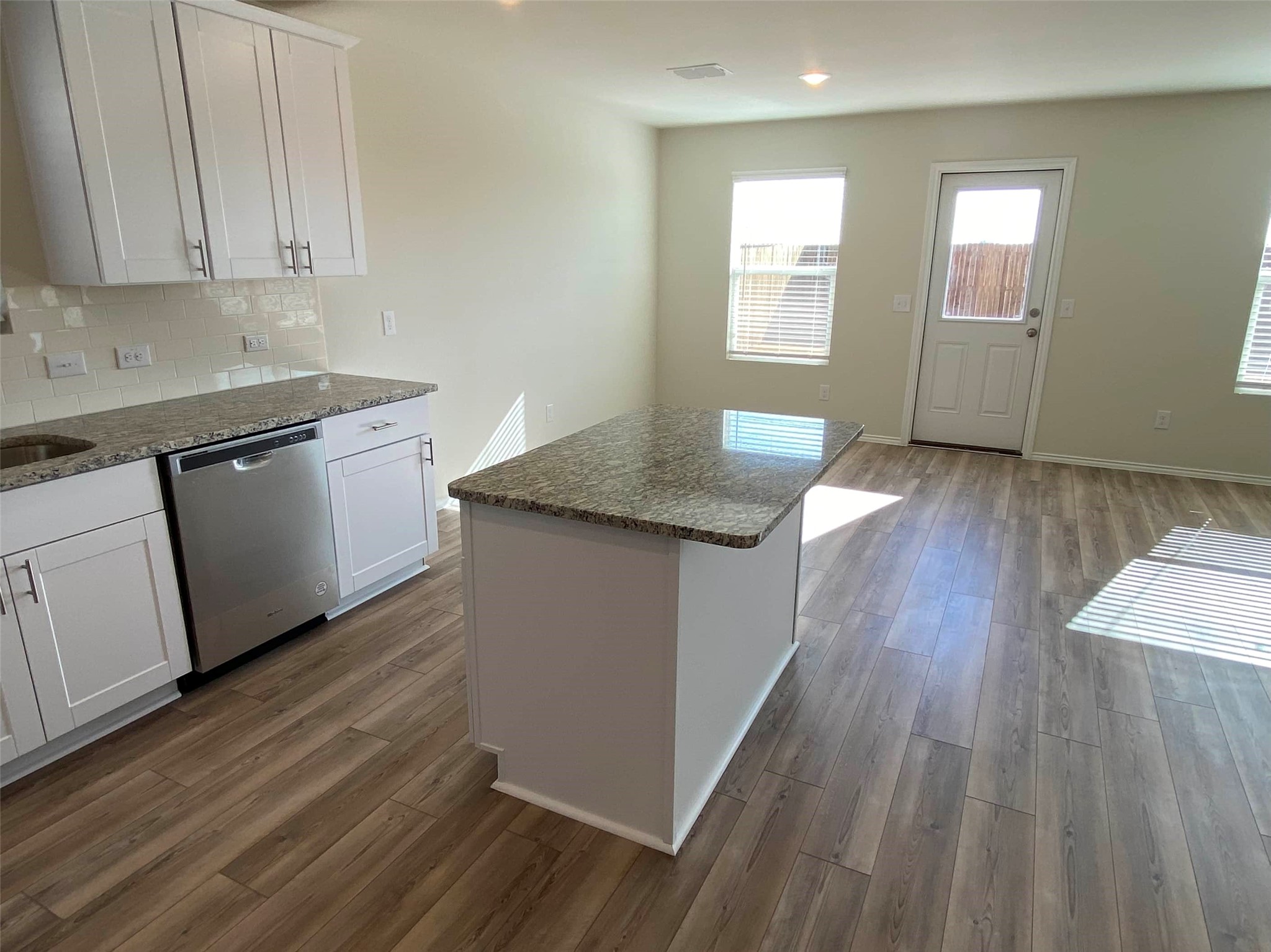 4533 Greenham Lane Fort Worth TX 76036