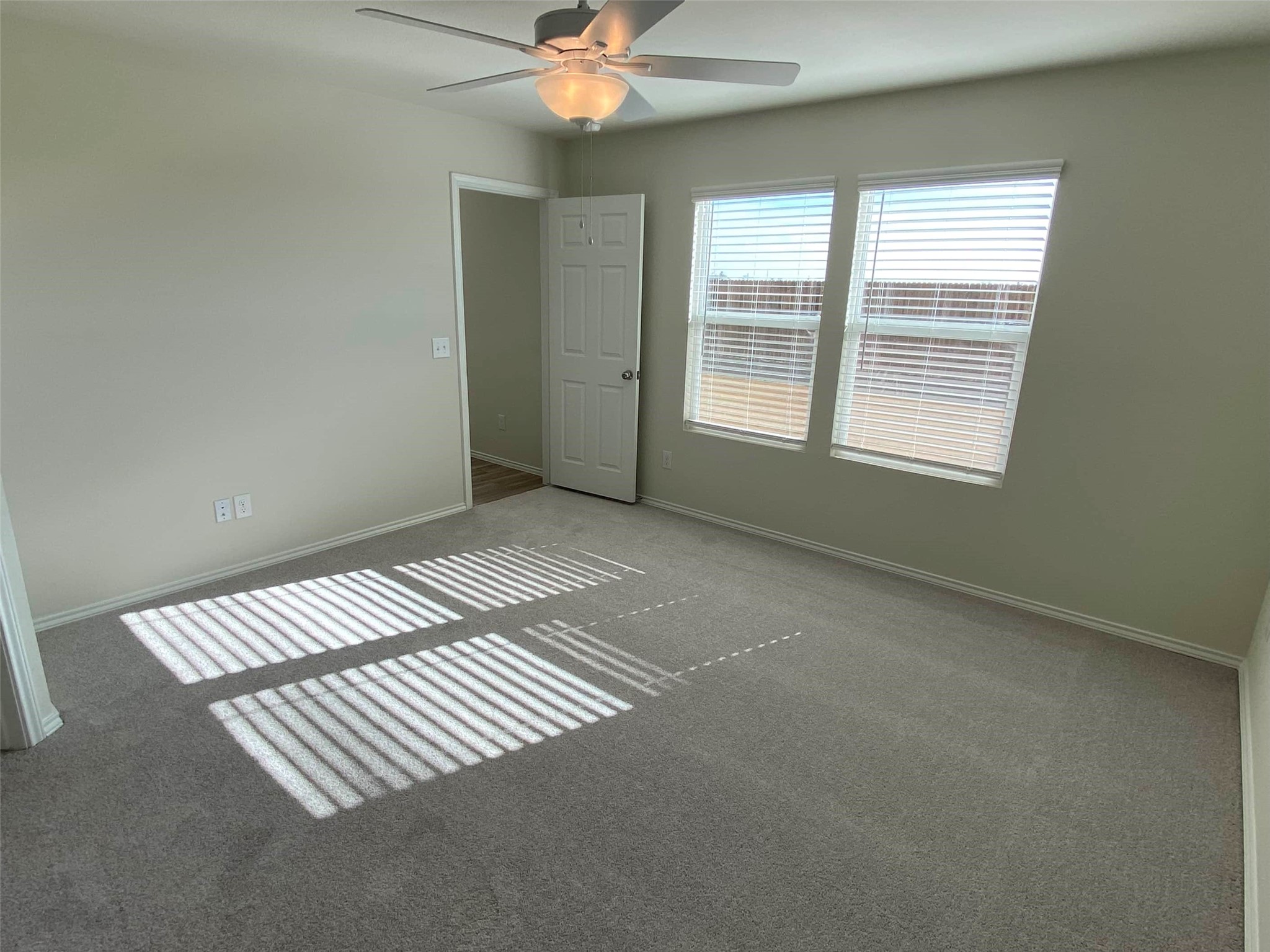 4533 Greenham Lane Fort Worth TX 76036