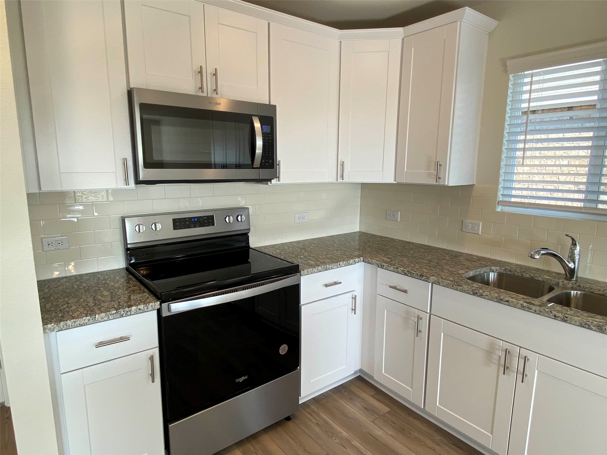 4533 Greenham Lane Fort Worth TX 76036