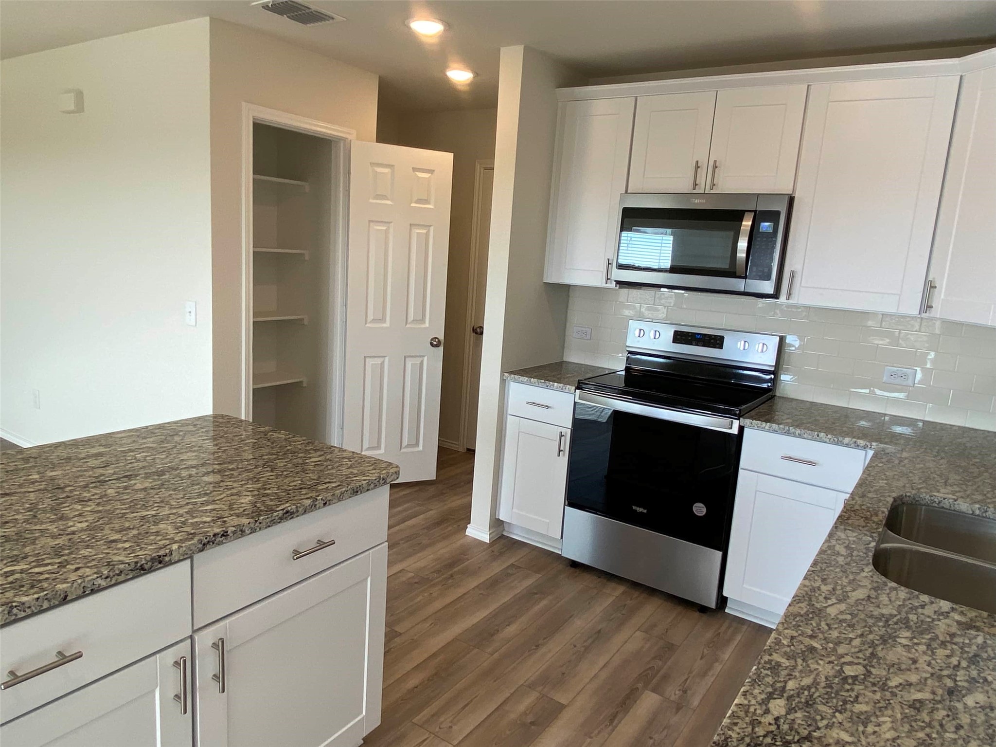 4533 Greenham Lane Fort Worth TX 76036
