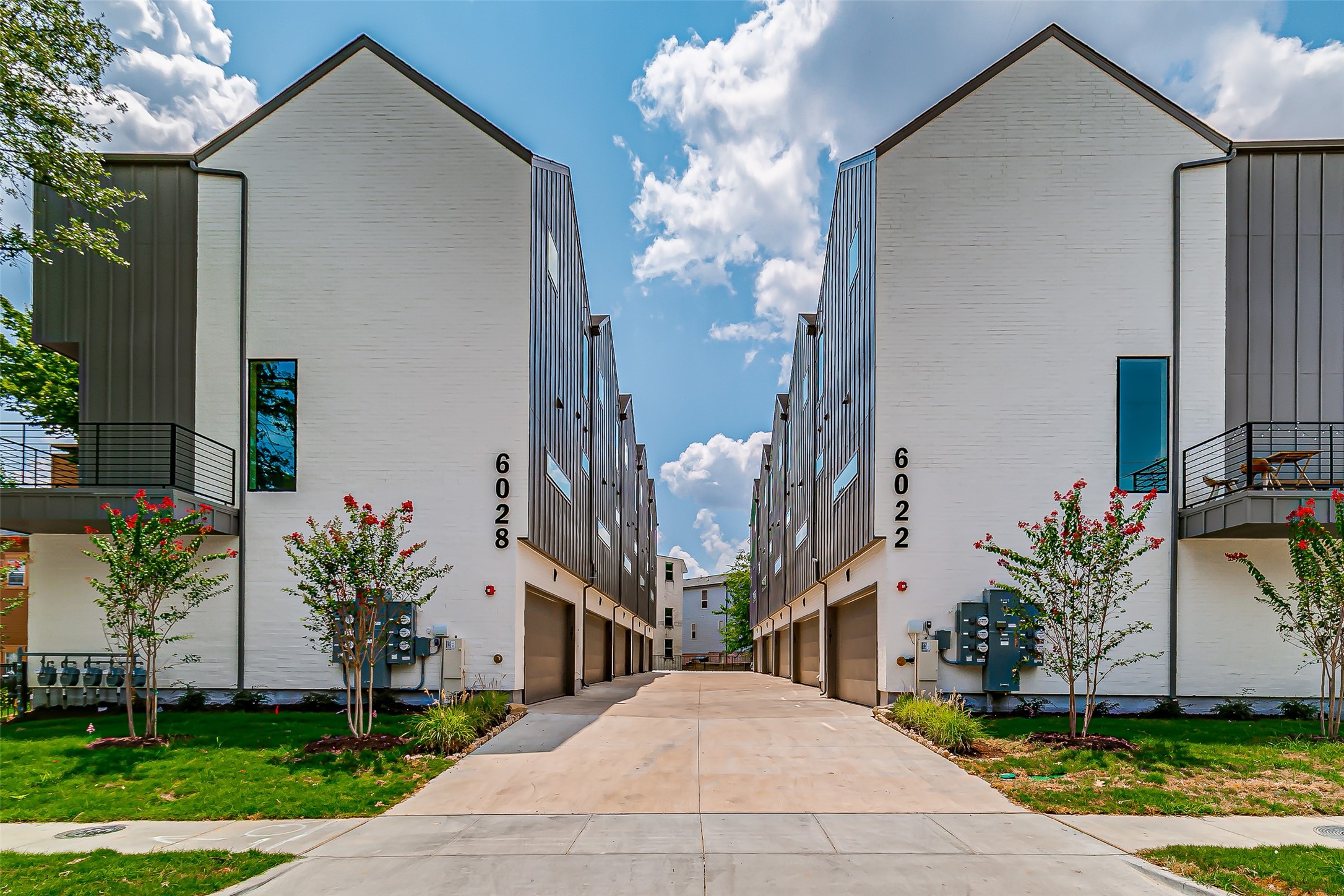6028 Lewis Street Dallas TX 75206