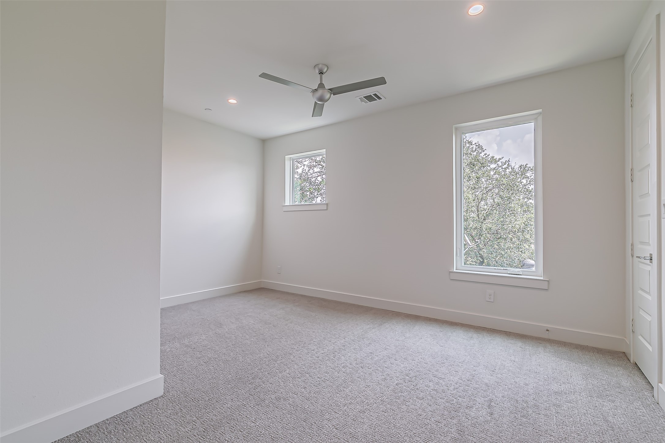 6028 Lewis Street Dallas TX 75206