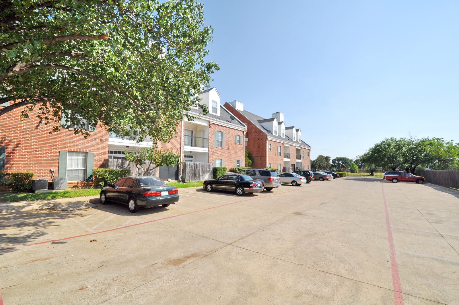 3701 Cedarplaza Lane Dallas TX 75209