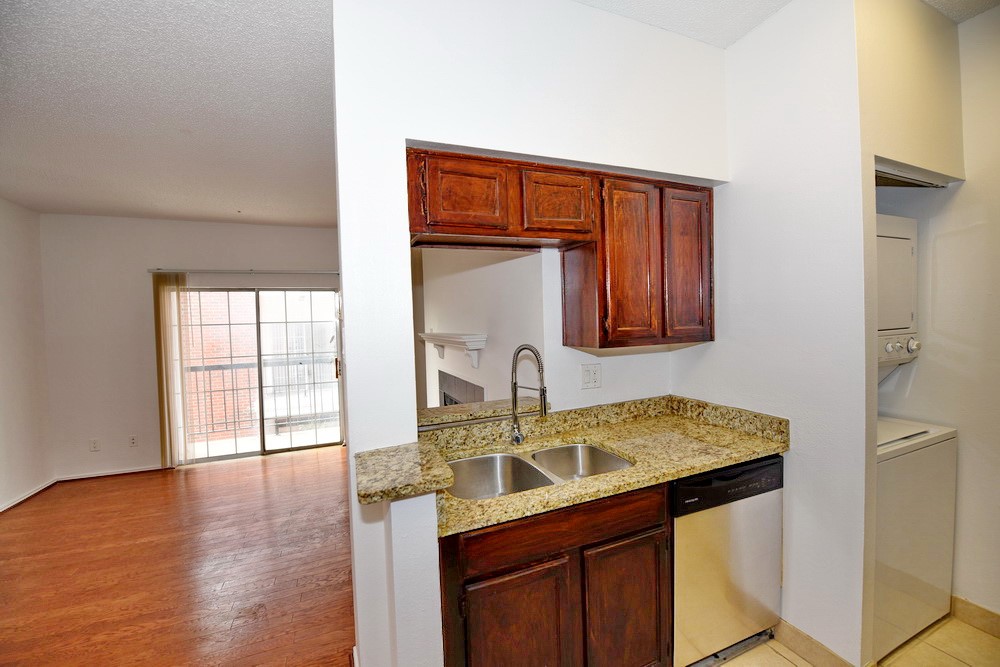3701 Cedarplaza Lane Dallas TX 75209
