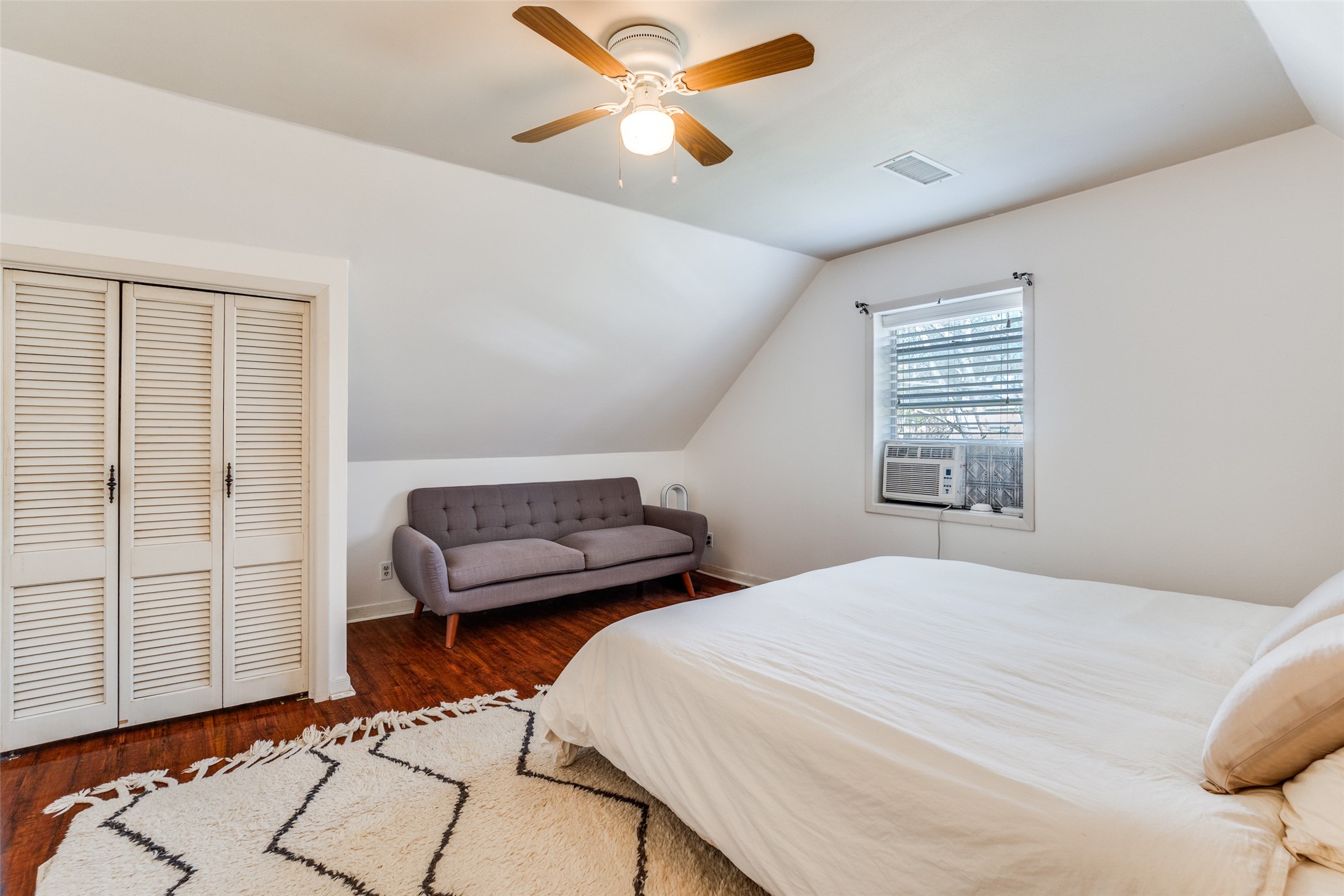 3331 Urban Avenue Dallas TX 75227