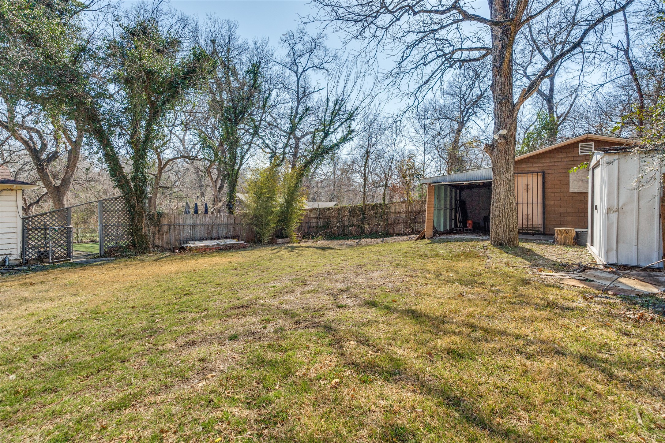 3331 Urban Avenue Dallas TX 75227