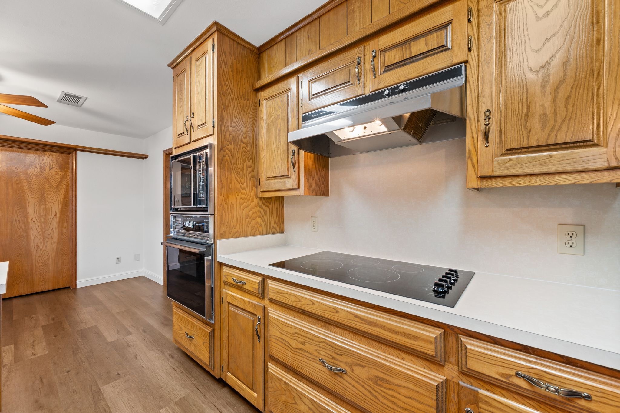 507 Crestview Drive Grapevine TX 76051