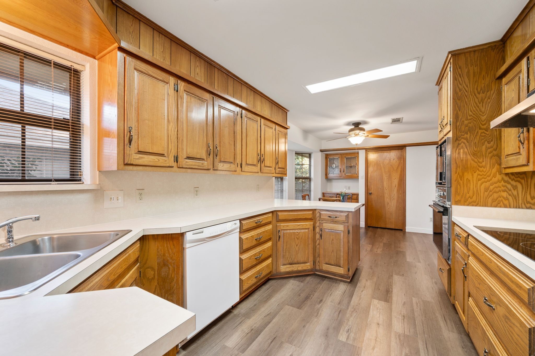 507 Crestview Drive Grapevine TX 76051