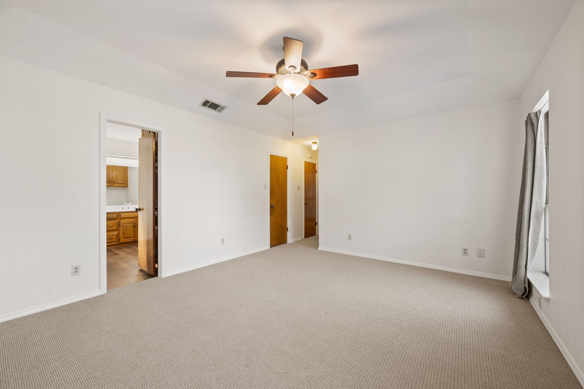 507 Crestview Drive Grapevine TX 76051
