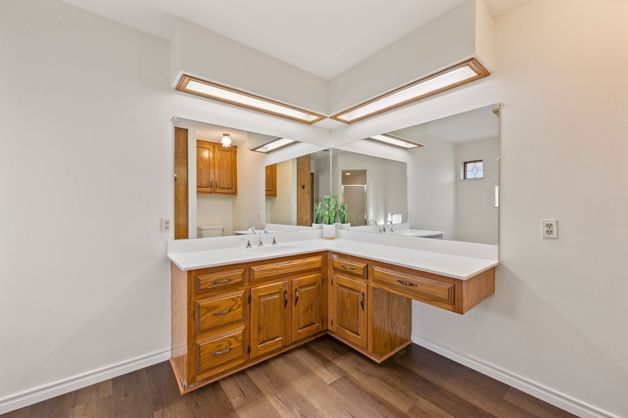 507 Crestview Drive Grapevine TX 76051