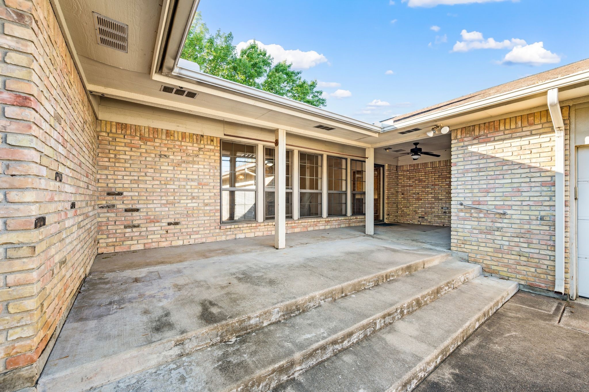507 Crestview Drive Grapevine TX 76051