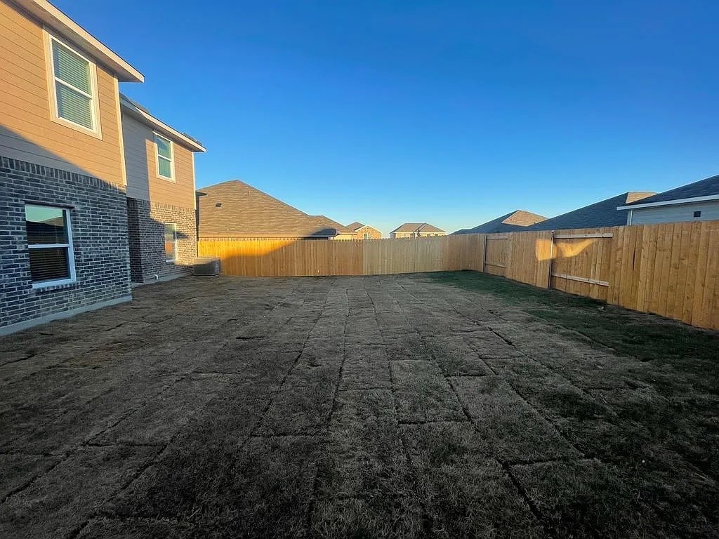 312 Lone Wolf Trail Fort Worth TX 76120