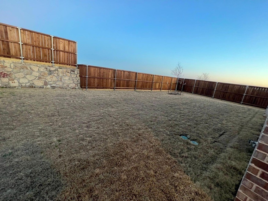 312 Lone Wolf Trail Fort Worth TX 76120