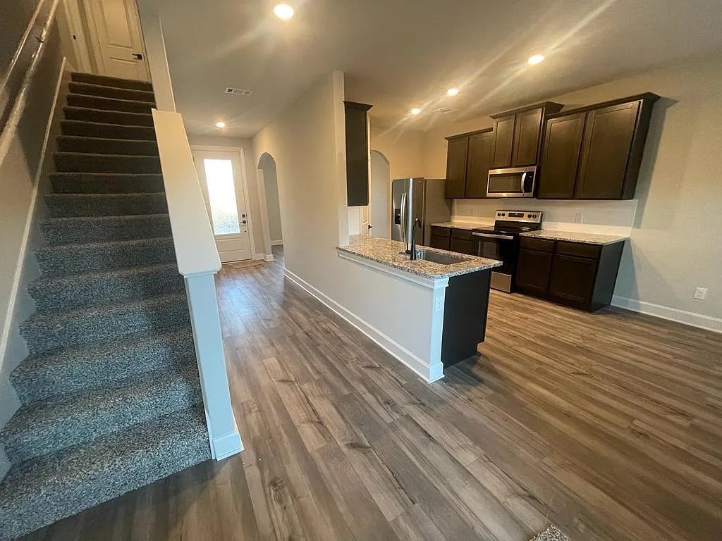 312 Lone Wolf Trail Fort Worth TX 76120