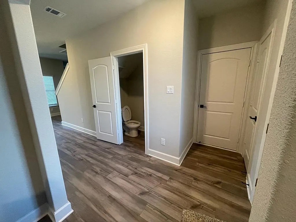 312 Lone Wolf Trail Fort Worth TX 76120