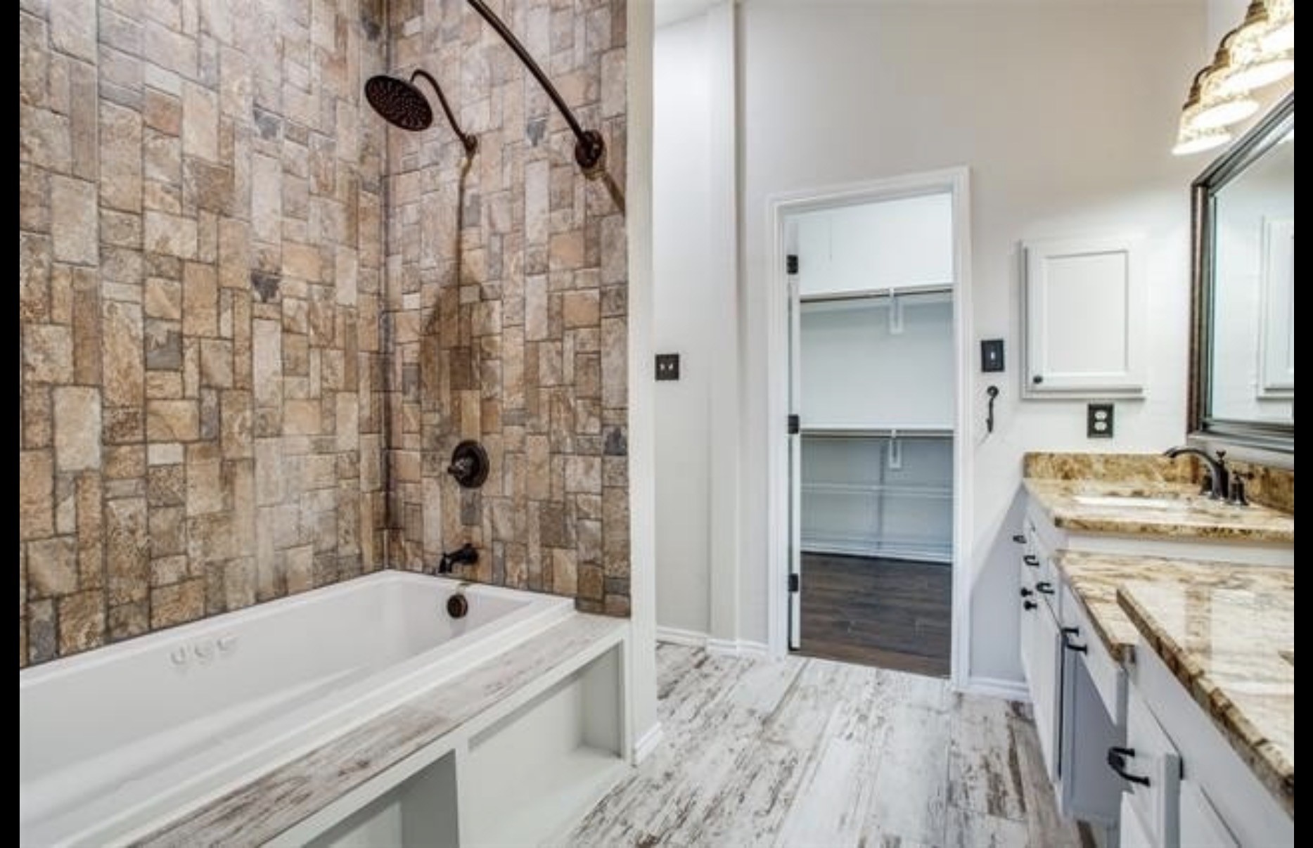2032 Signal Ridge Place Rockwall TX 75032