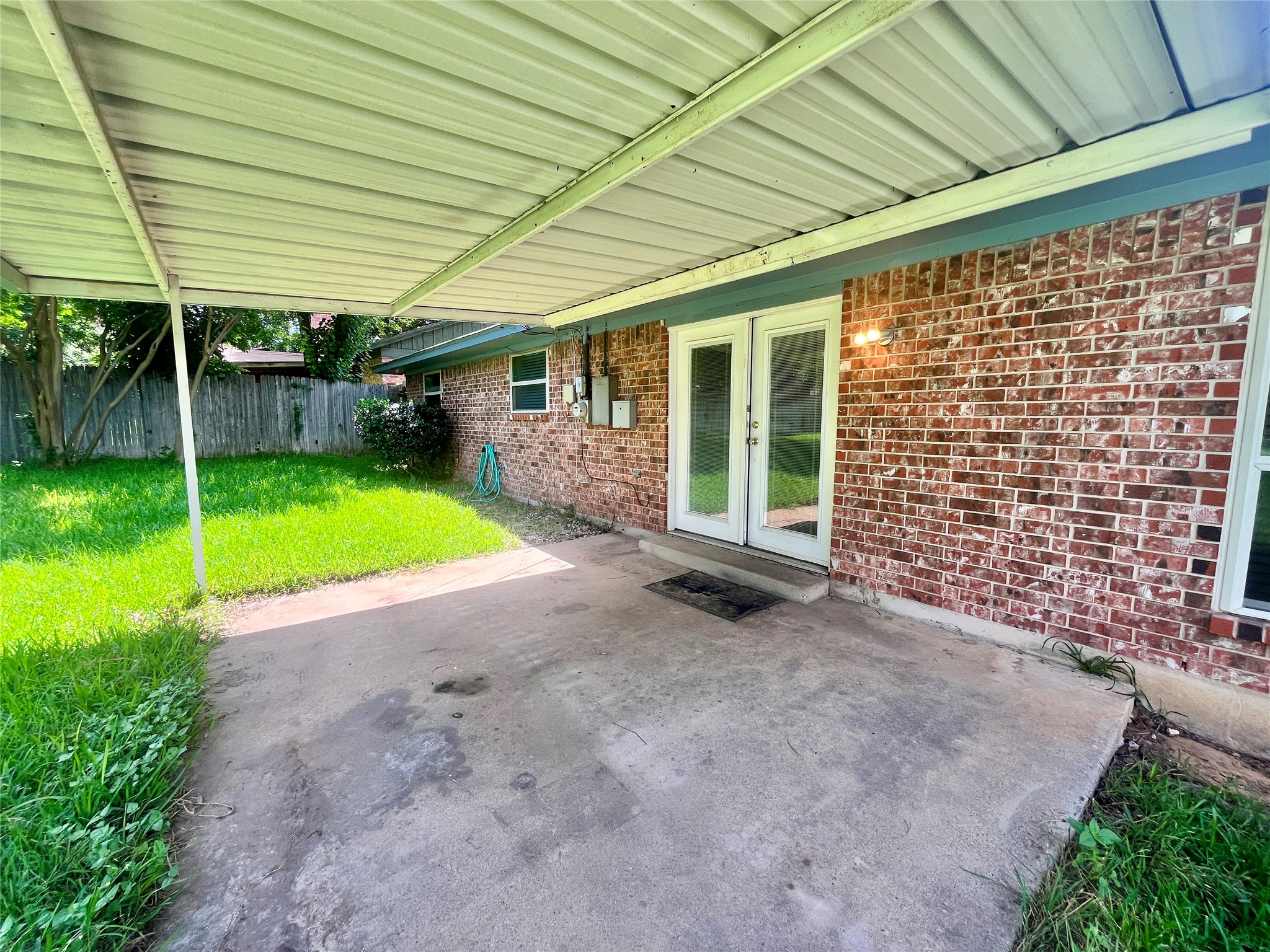 1703 Pecan Park Drive Arlington TX 76012