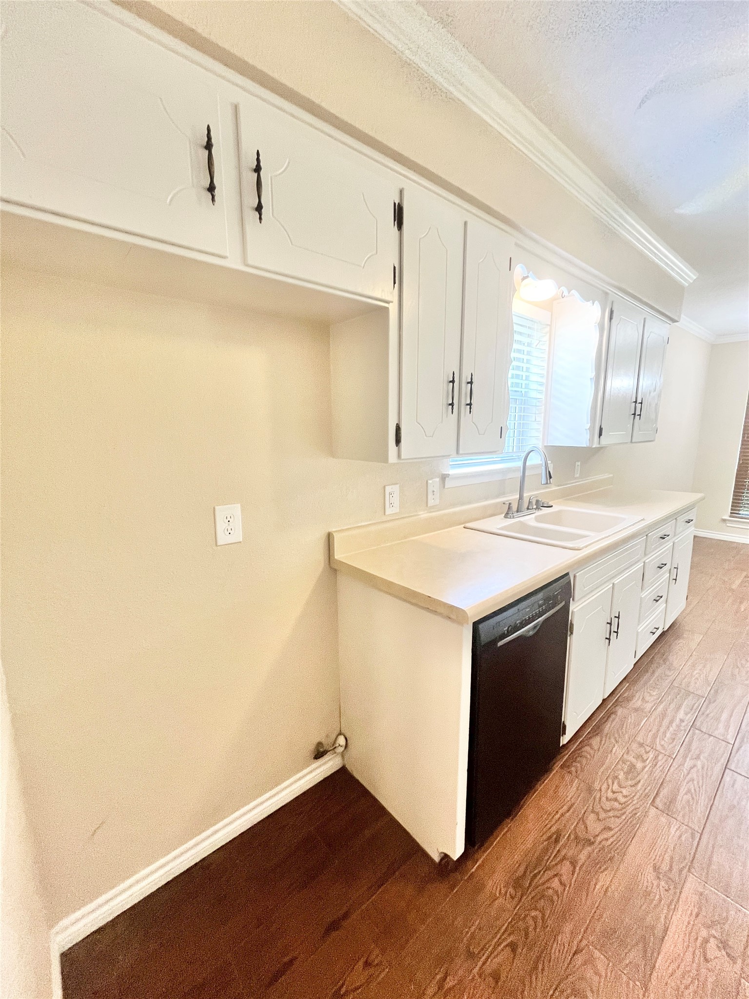 1703 Pecan Park Drive Arlington TX 76012