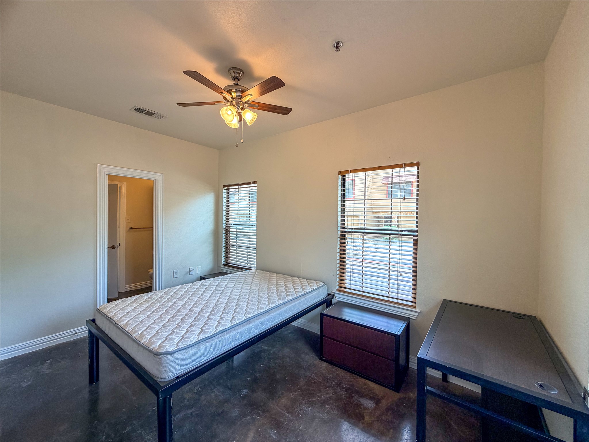 2410 S 2nd Street Waco TX 76706