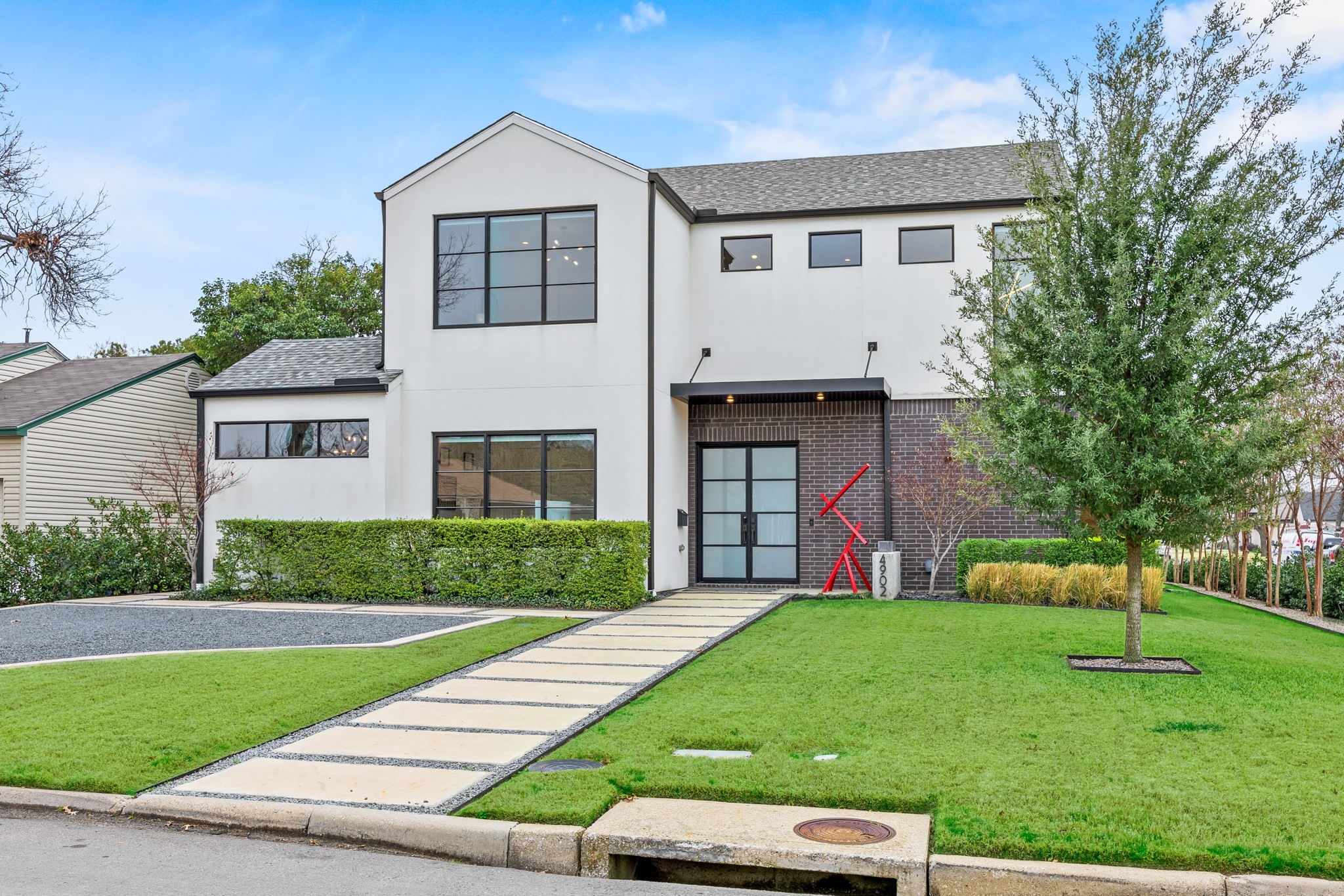 4902 Linnet Lane Dallas TX 75209