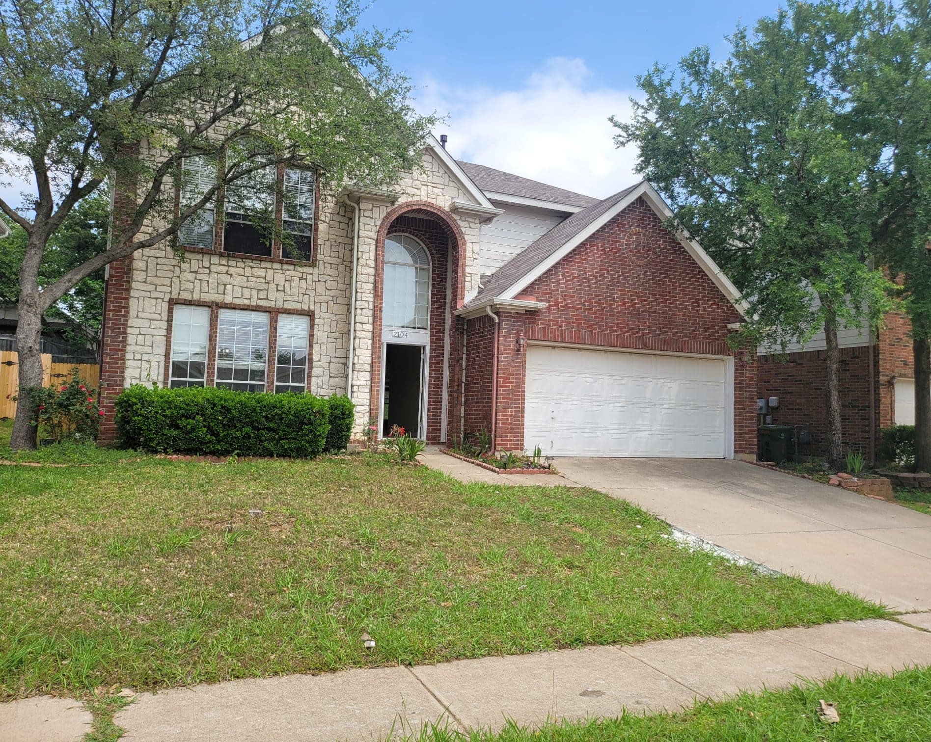 2104 Royal Oak Drive Bedford TX 76021