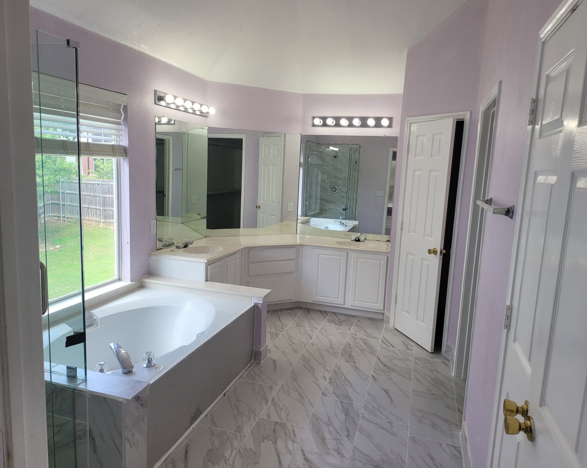 2104 Royal Oak Drive Bedford TX 76021