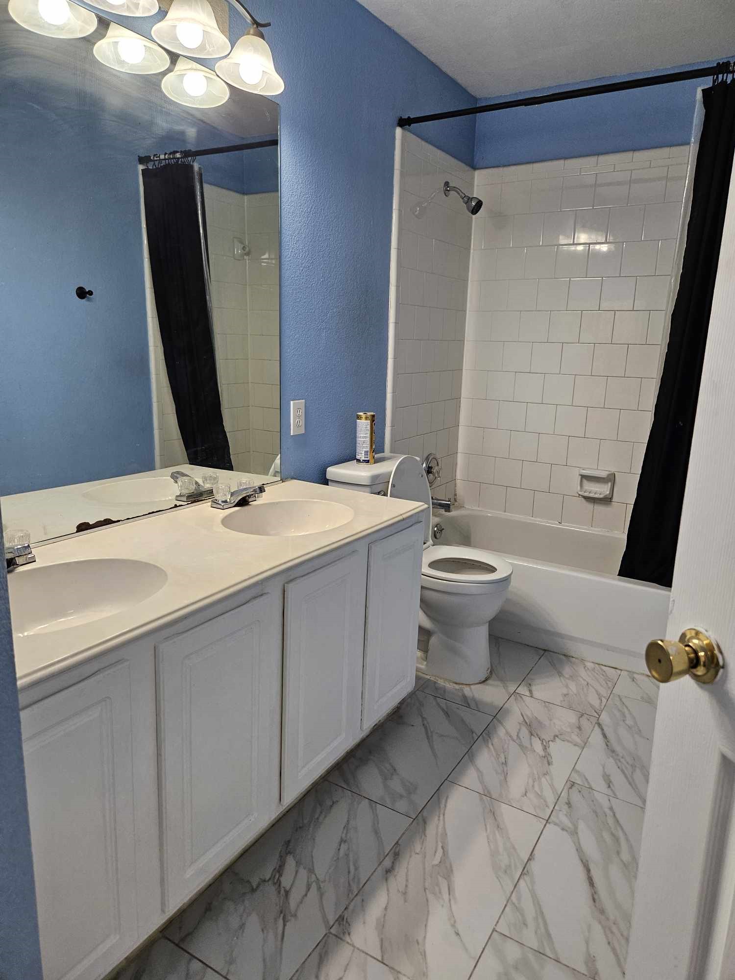 2104 Royal Oak Drive Bedford TX 76021