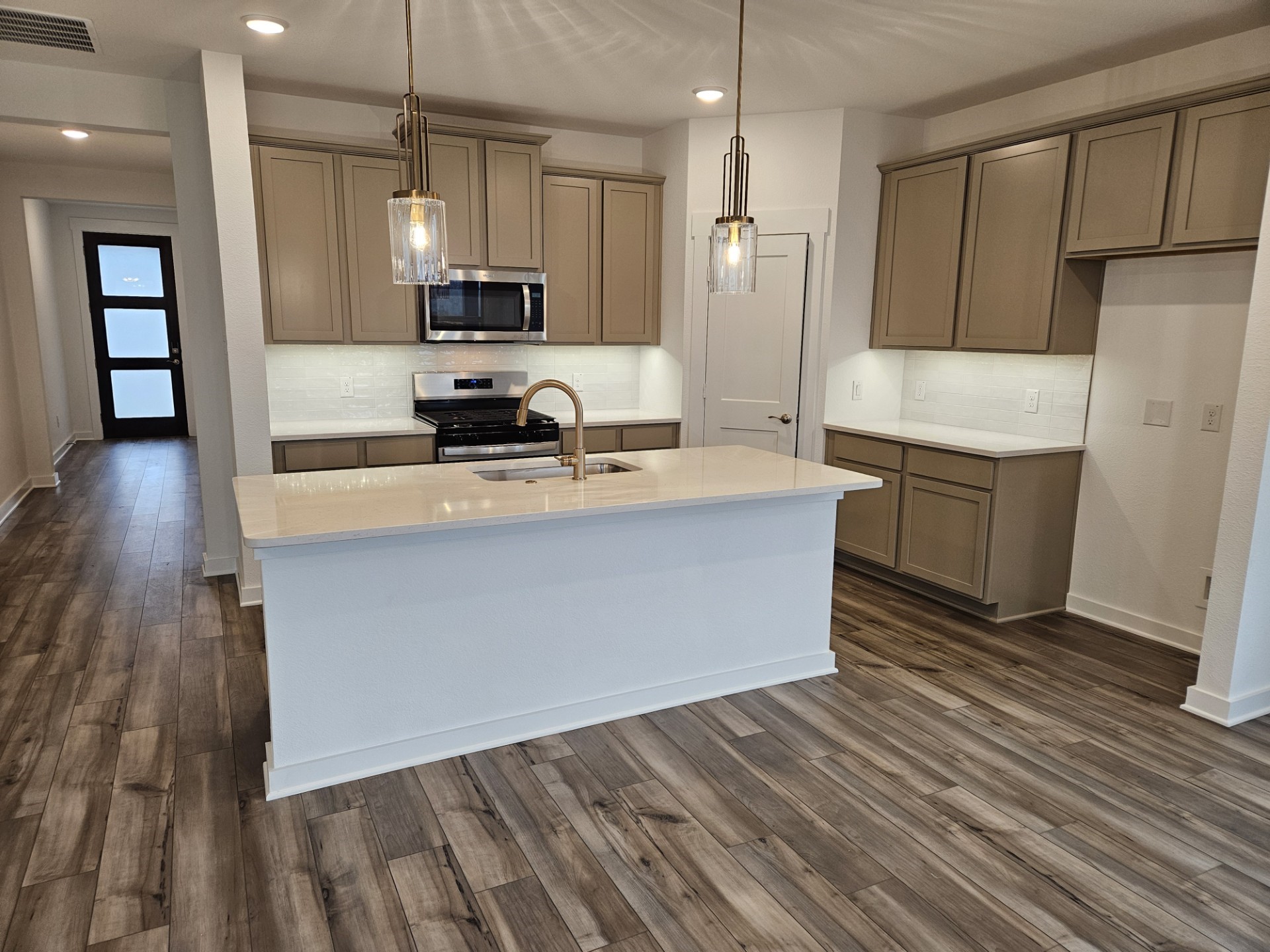 425 Daybreak Drive Waxahachie TX 75167