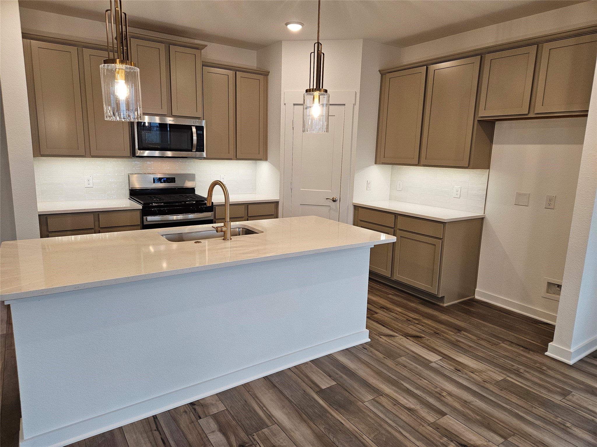 425 Daybreak Drive Waxahachie TX 75167