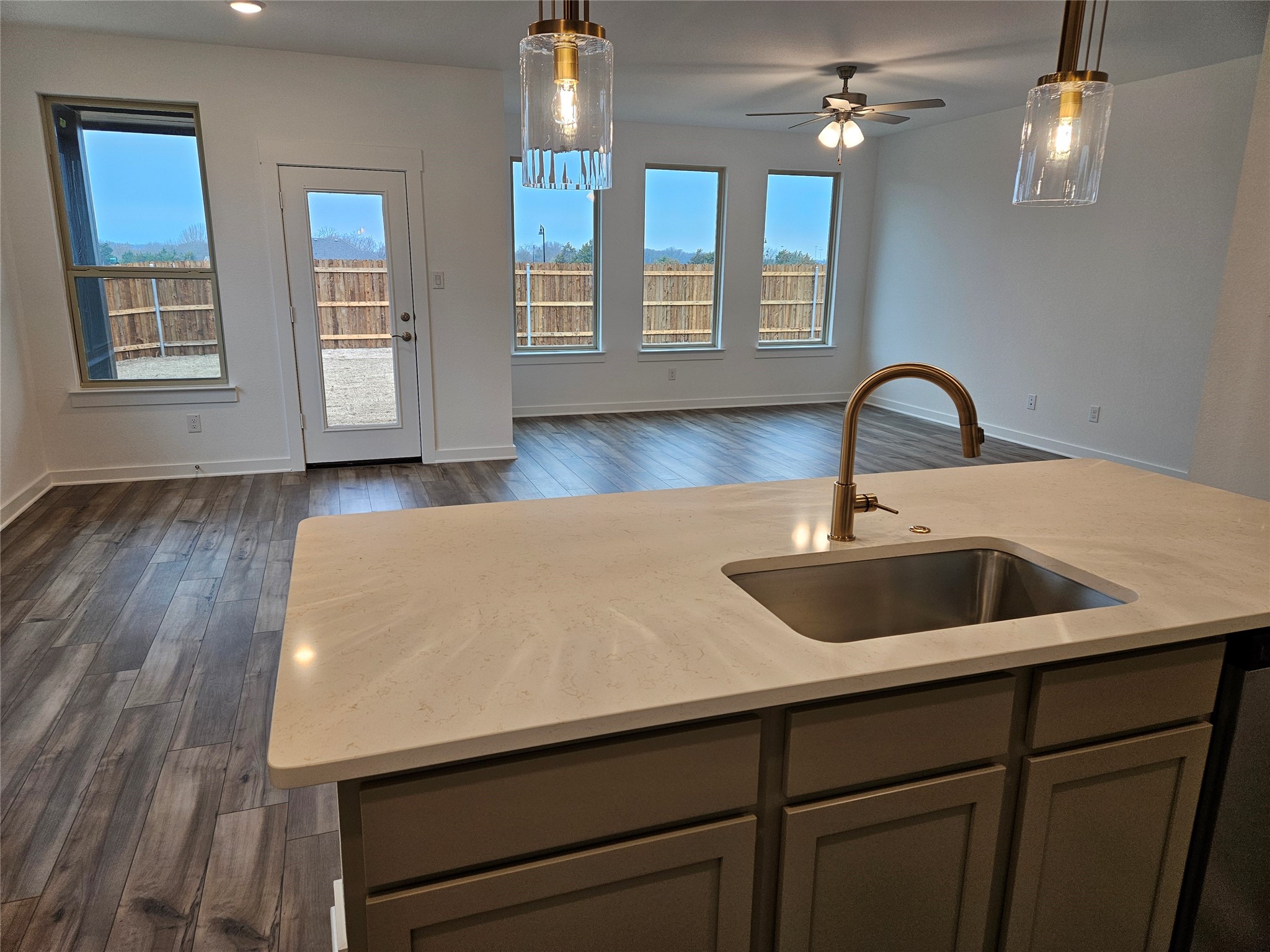 425 Daybreak Drive Waxahachie TX 75167
