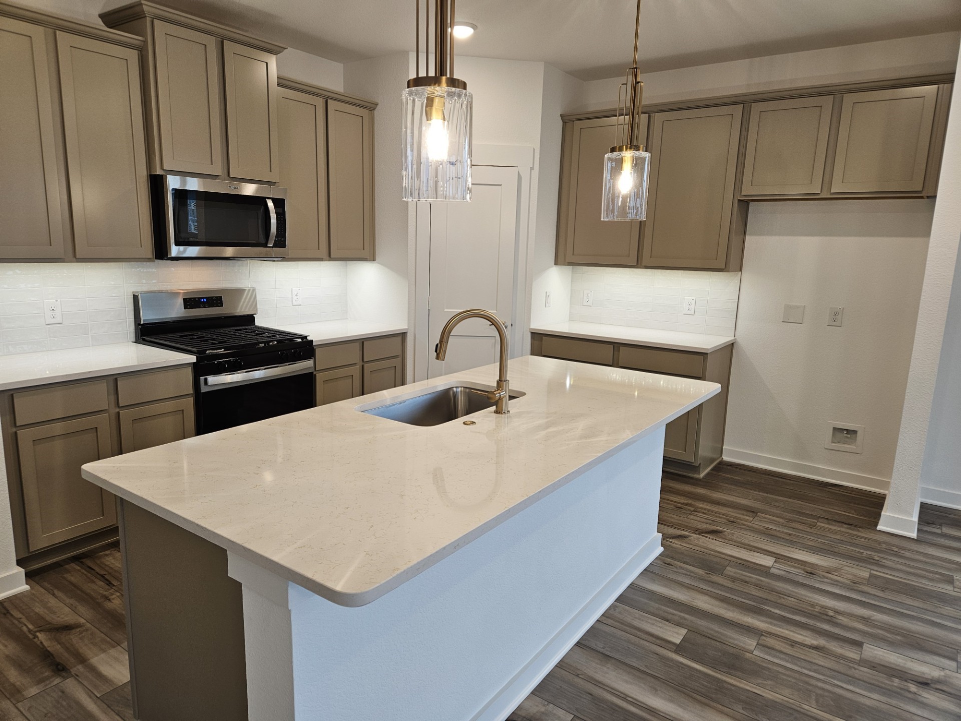425 Daybreak Drive Waxahachie TX 75167