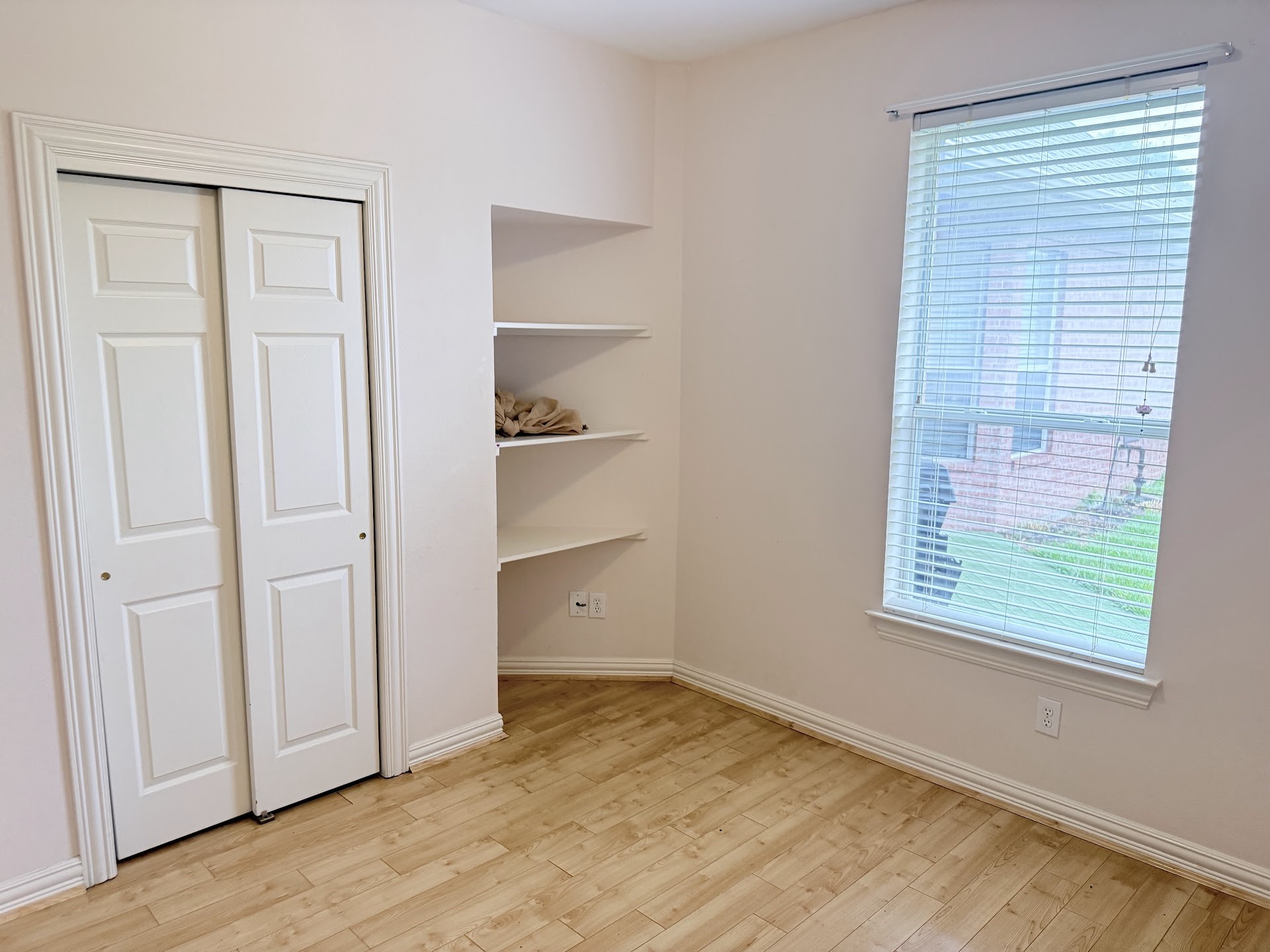 609 Sunningdale Richardson TX 75081