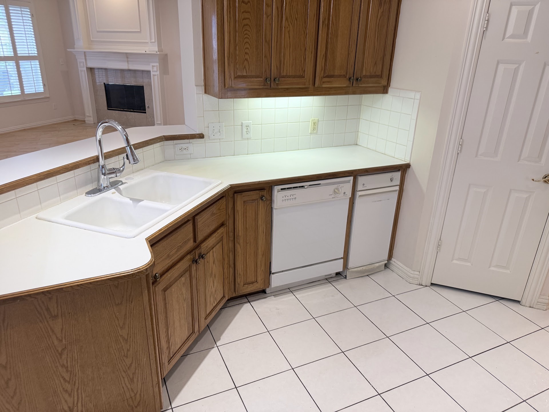 609 Sunningdale Richardson TX 75081
