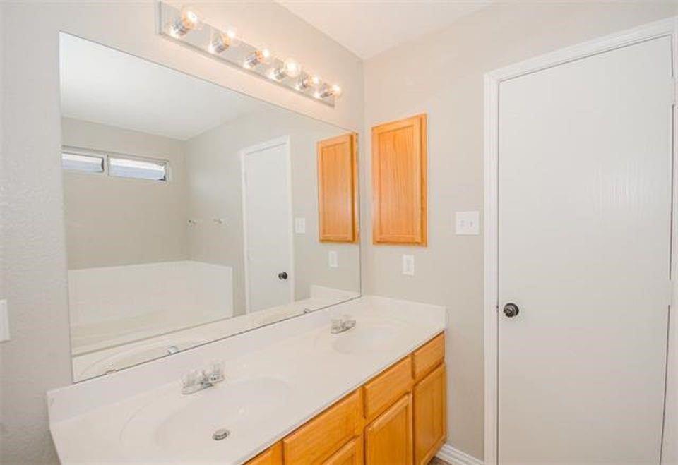 2152 Royal Acres Trail Little Elm TX 75036