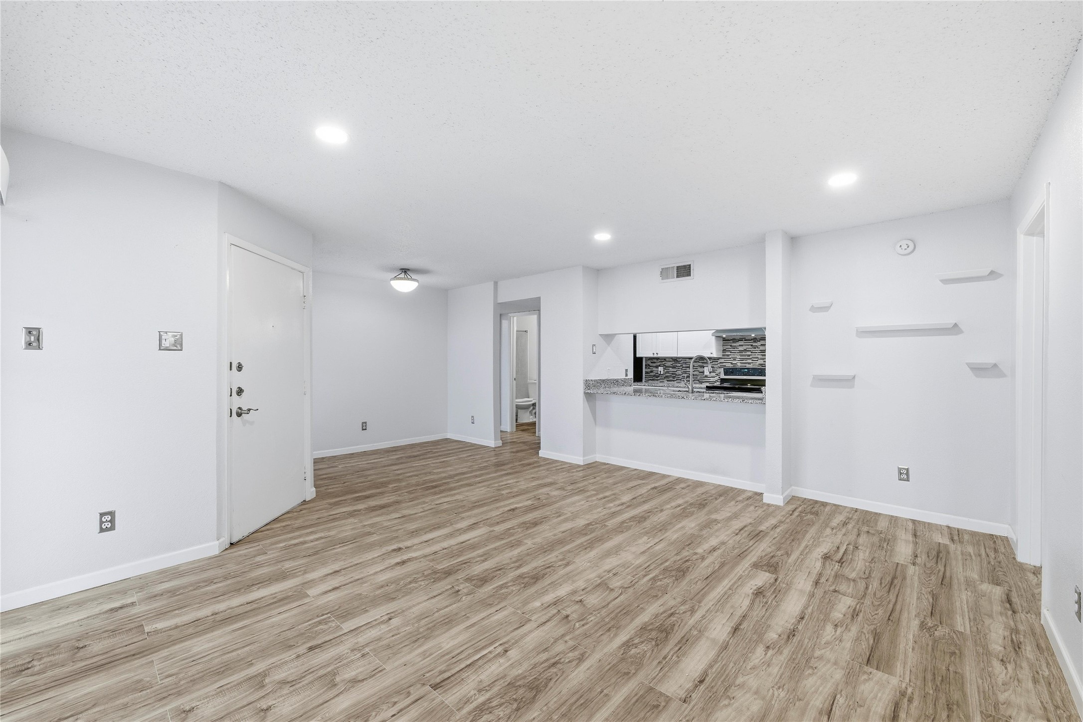 12482 Abrams Road Dallas TX 75243