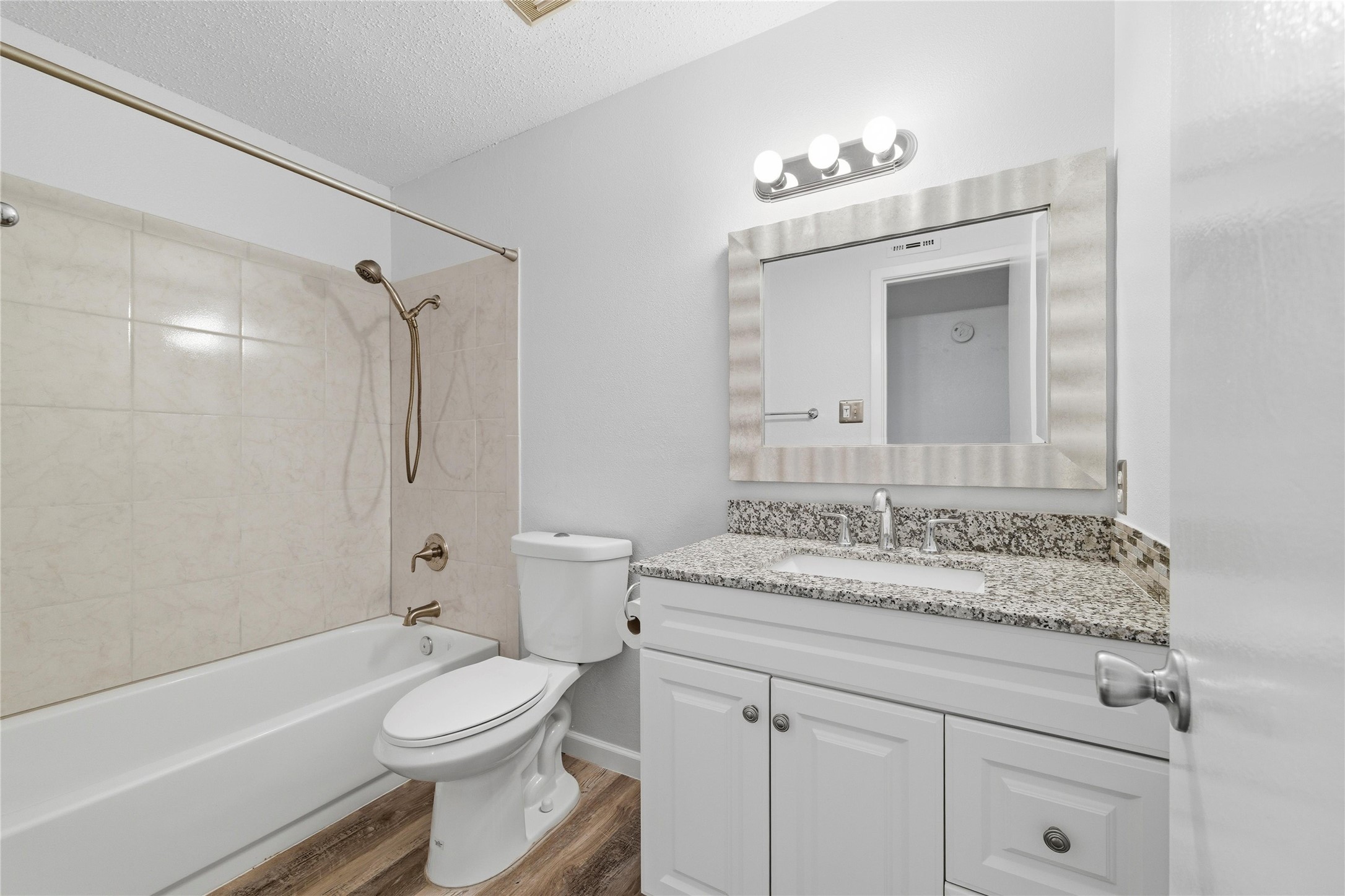 12482 Abrams Road Dallas TX 75243