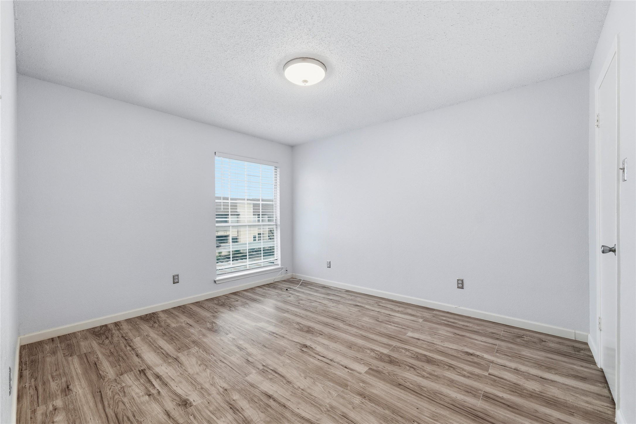 12482 Abrams Road Dallas TX 75243
