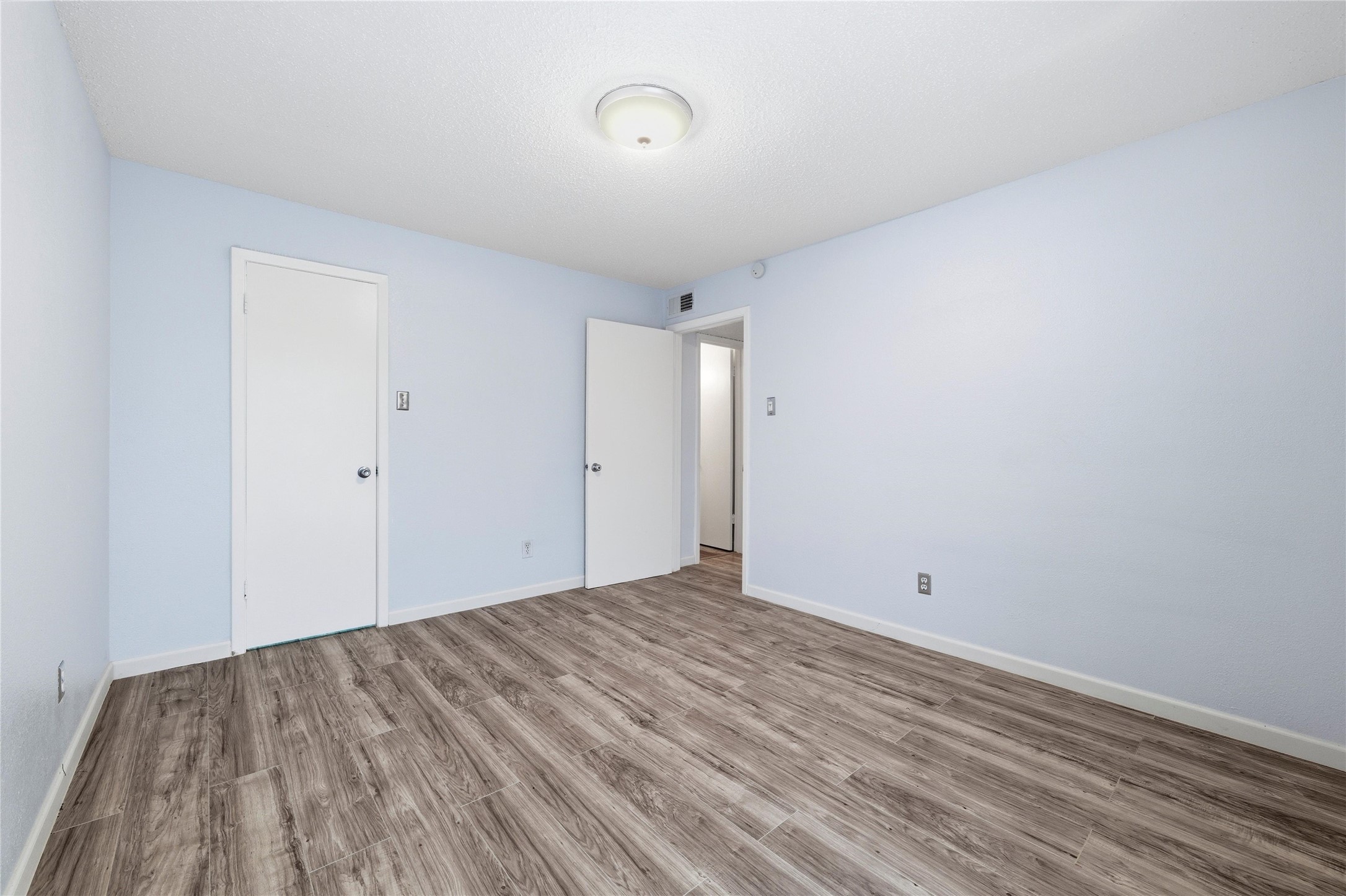 12482 Abrams Road Dallas TX 75243