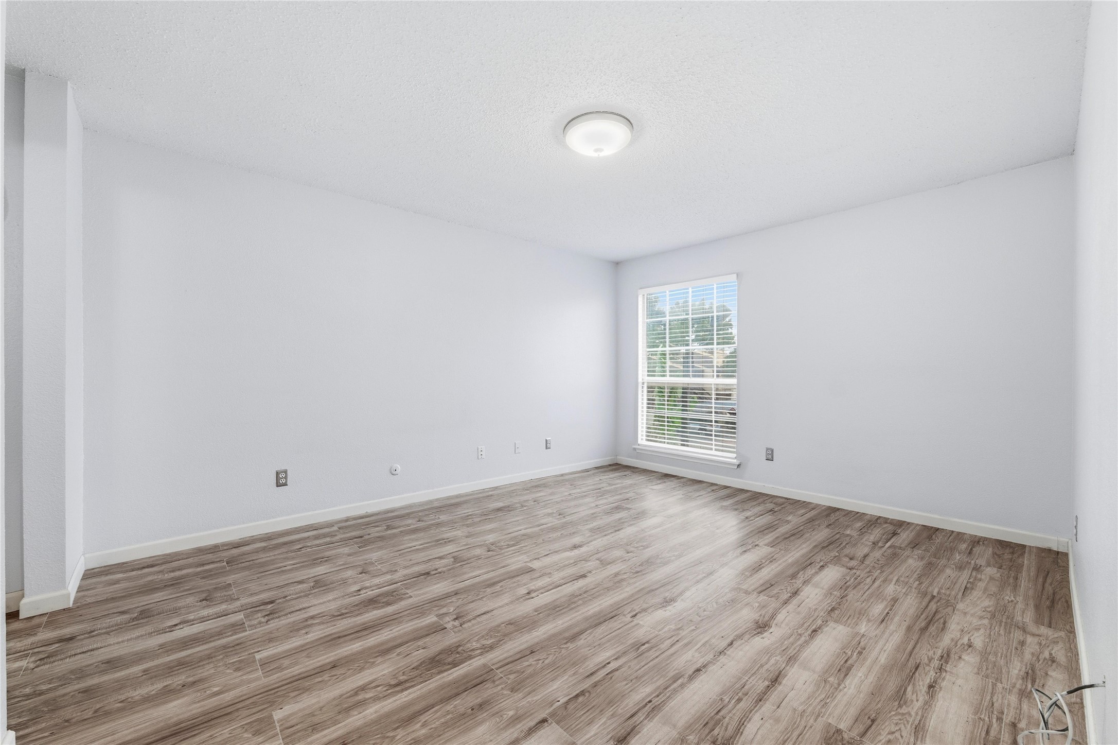 12482 Abrams Road Dallas TX 75243
