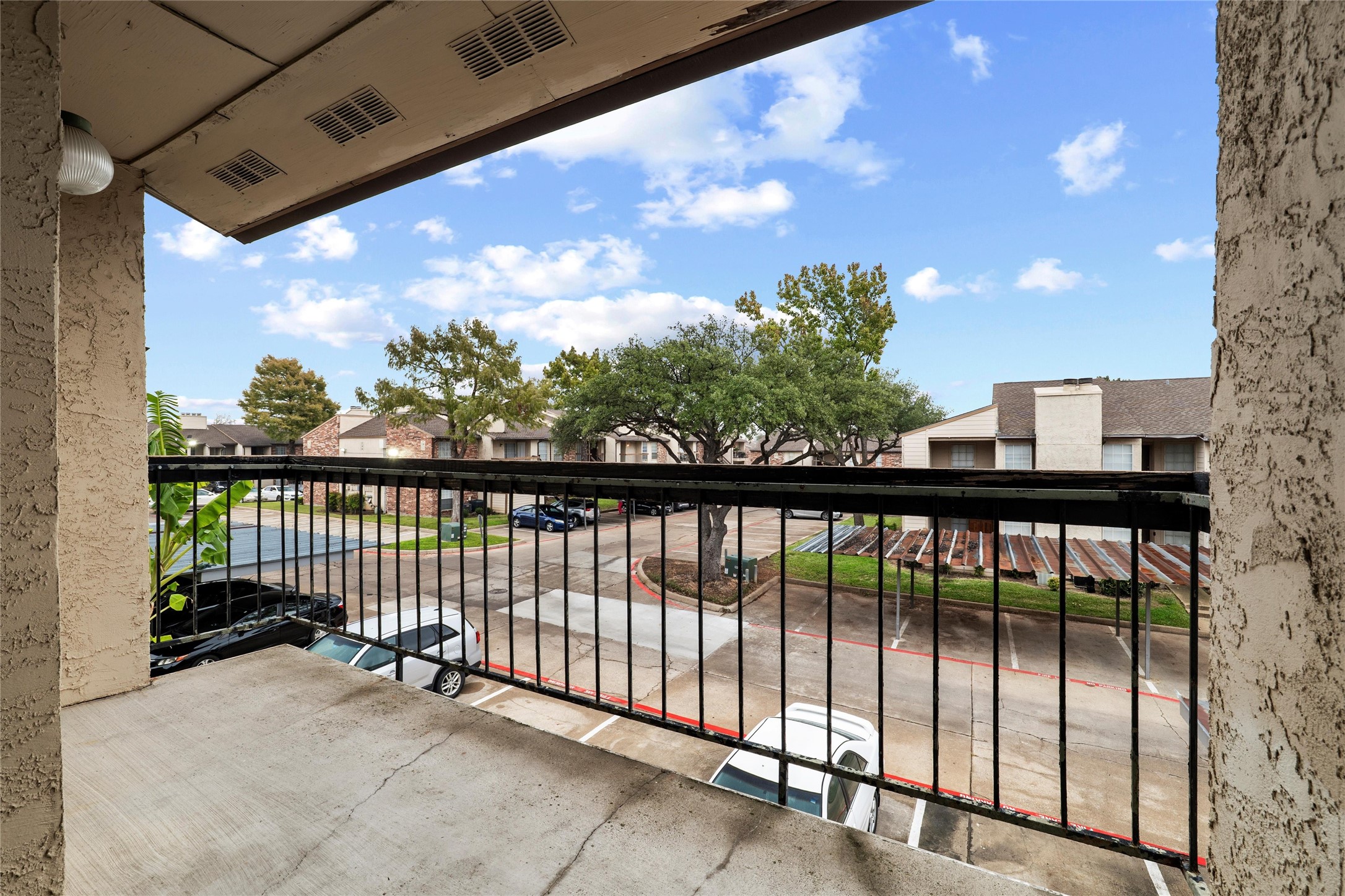 12482 Abrams Road Dallas TX 75243