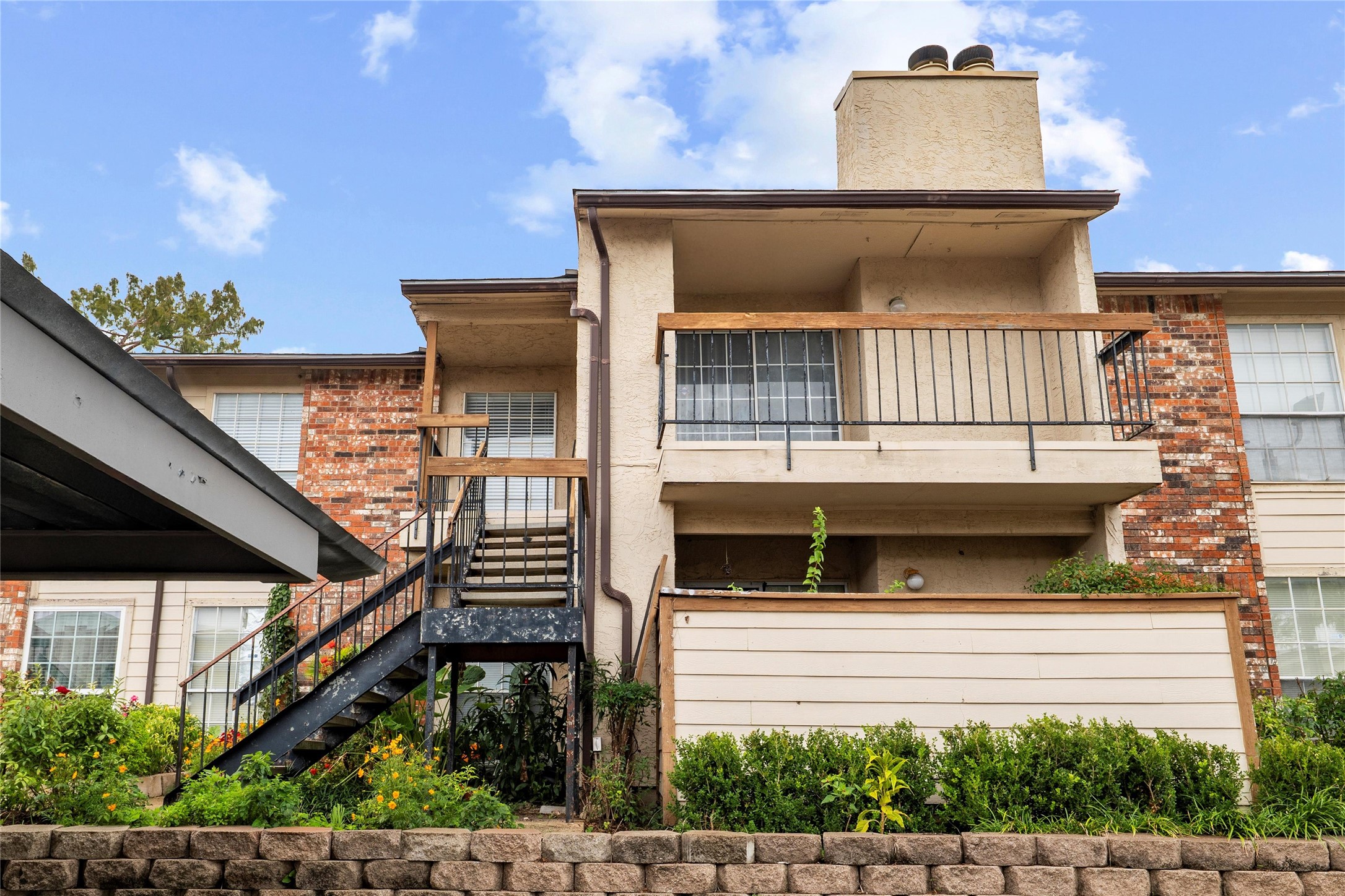 12482 Abrams Road Dallas TX 75243