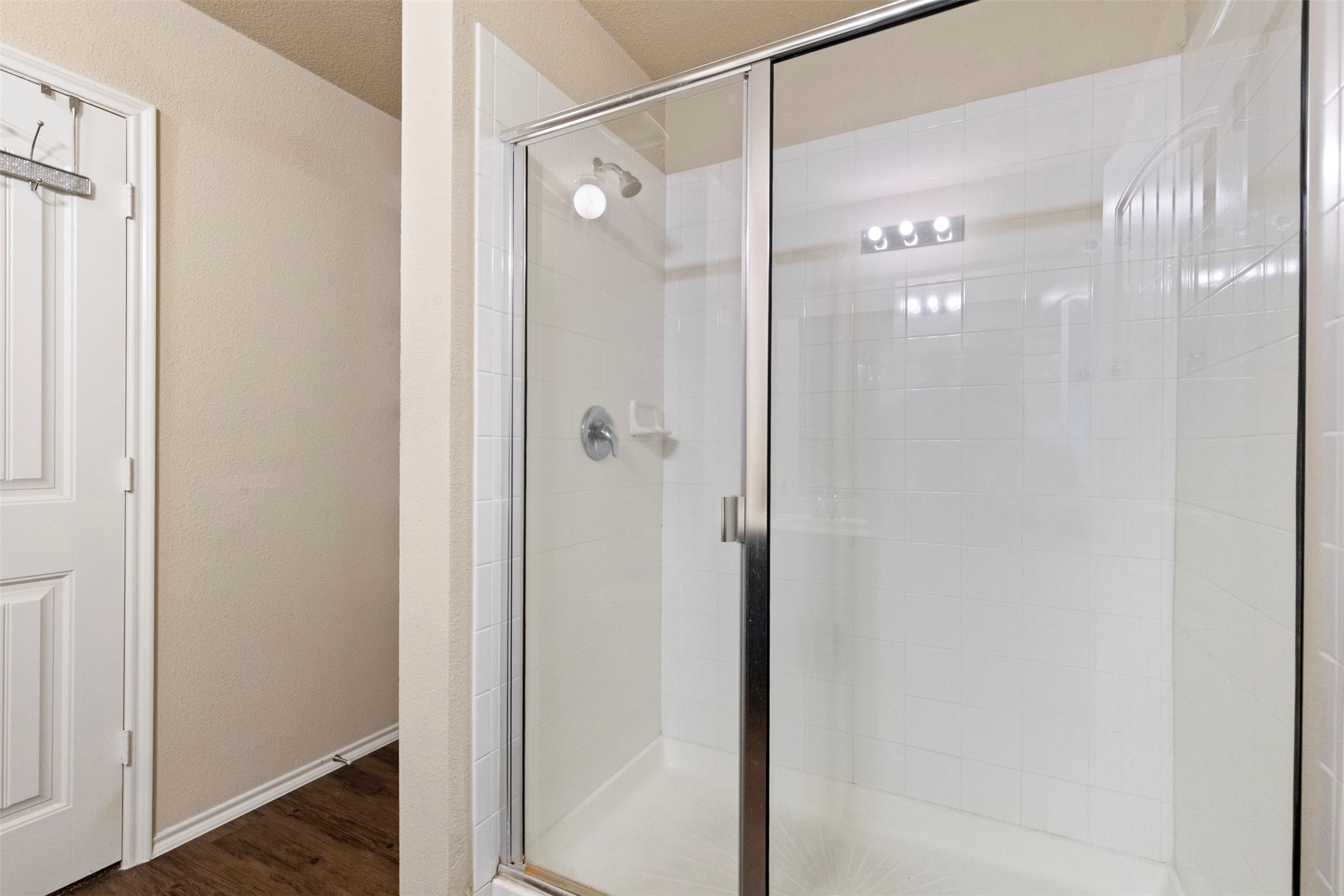 4127 Passage Way Lancaster TX 75146