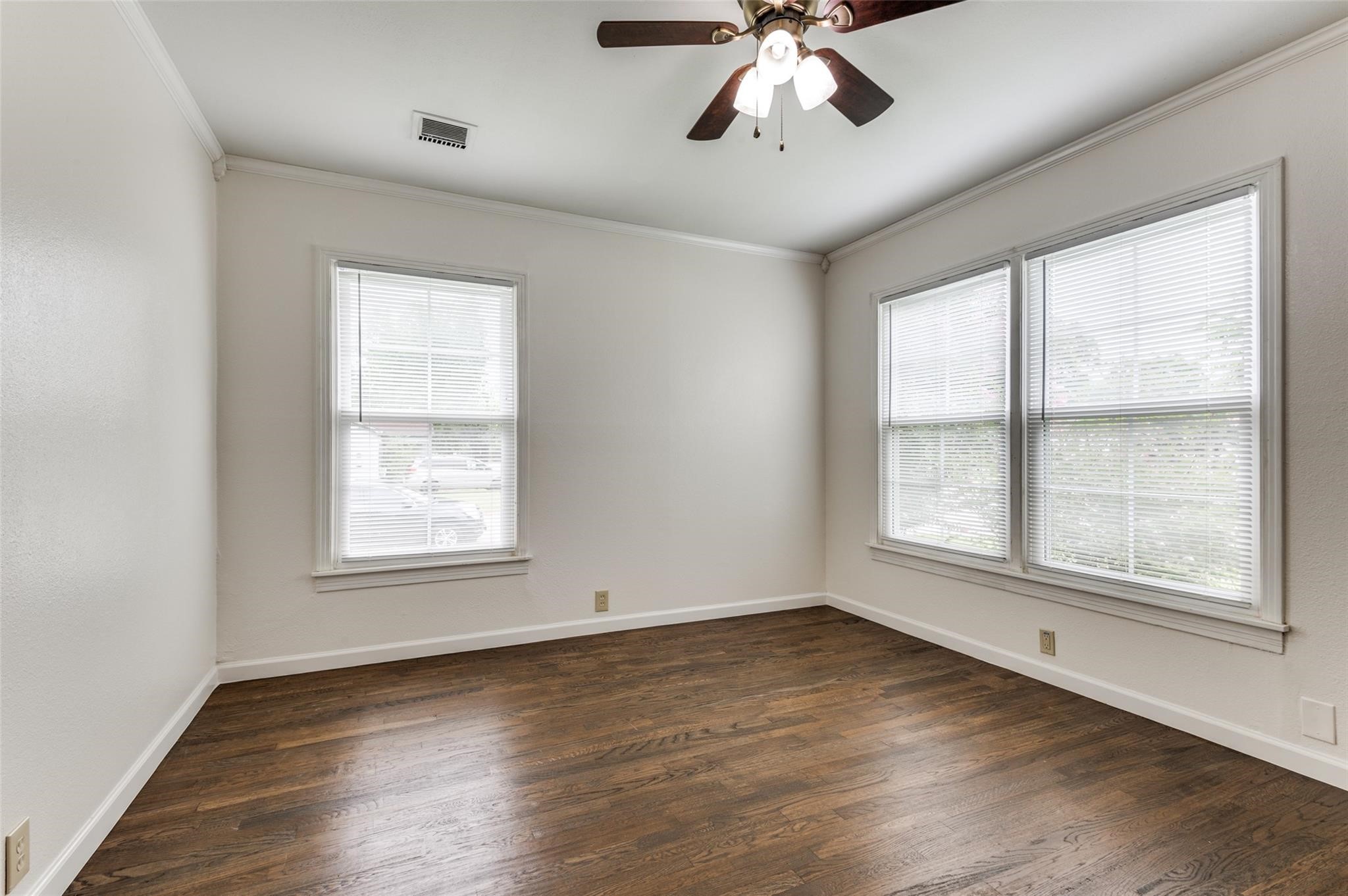 1901 Buck Street Gainesville TX 76240
