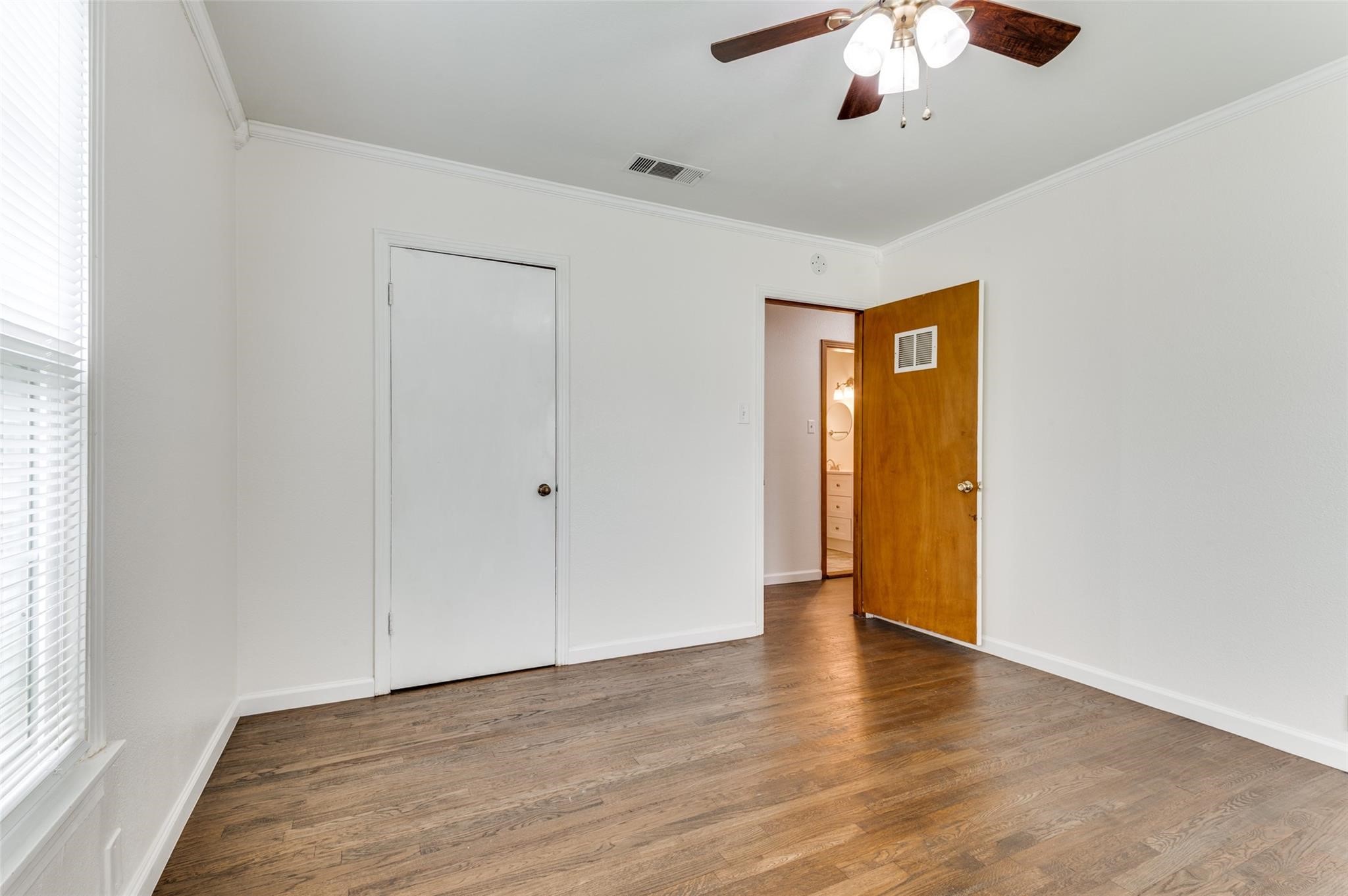 1901 Buck Street Gainesville TX 76240