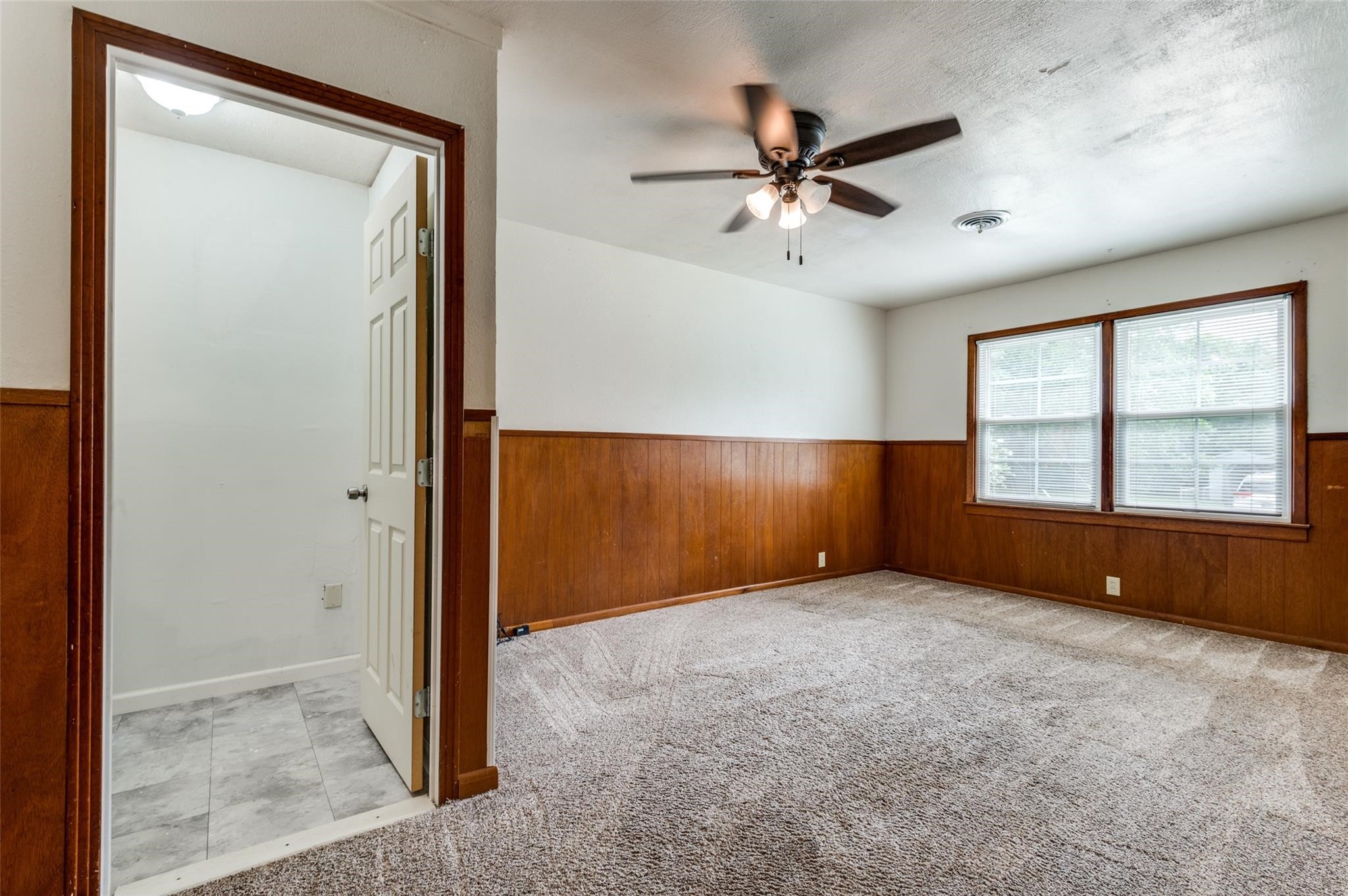 1901 Buck Street Gainesville TX 76240