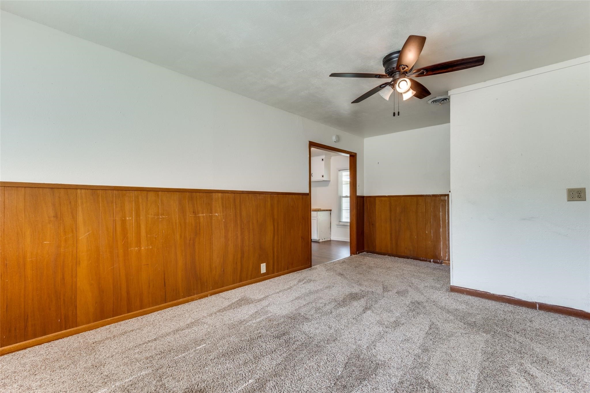 1901 Buck Street Gainesville TX 76240